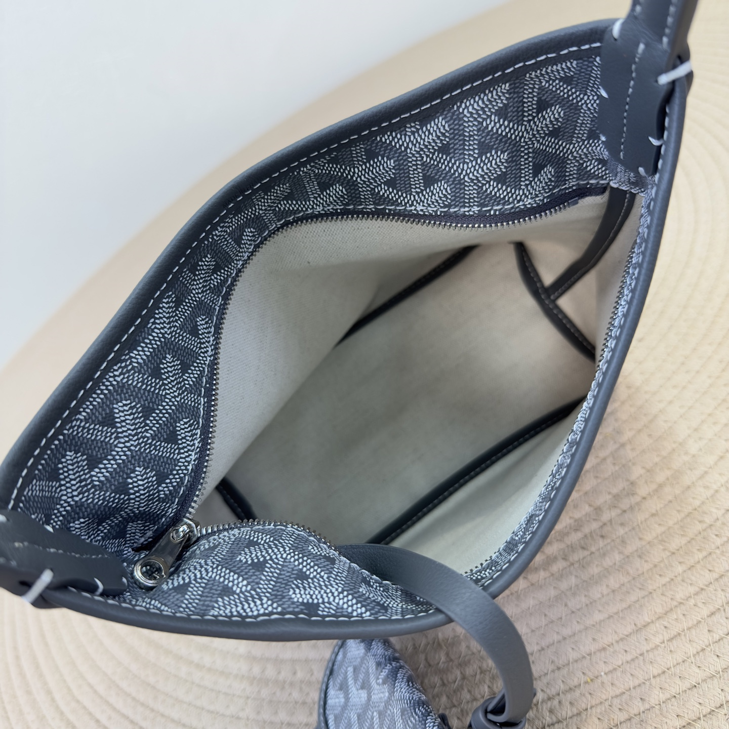 高仿Goyard*Boheme系列51CL51P單肩包紅色Mini純原版本