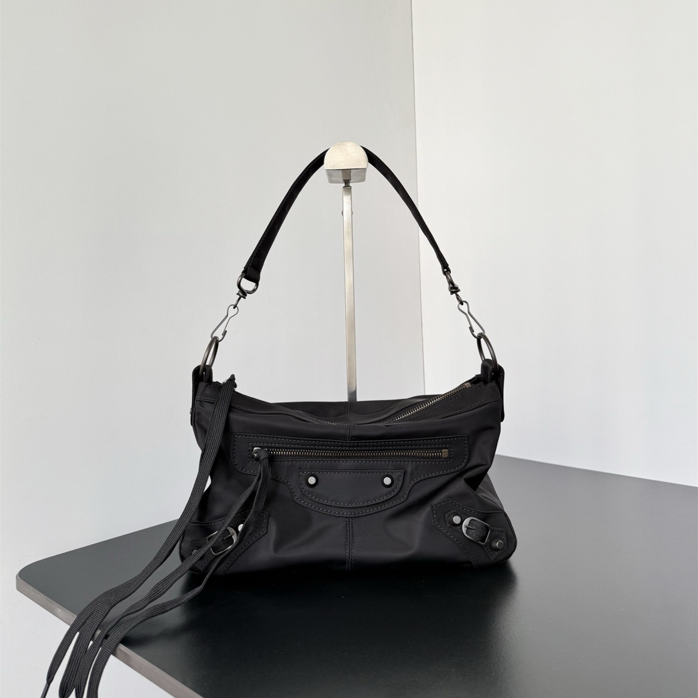 高仿Balenciaga*LeCity系列2AB9J單肩包尼龍黑色小號純原版本