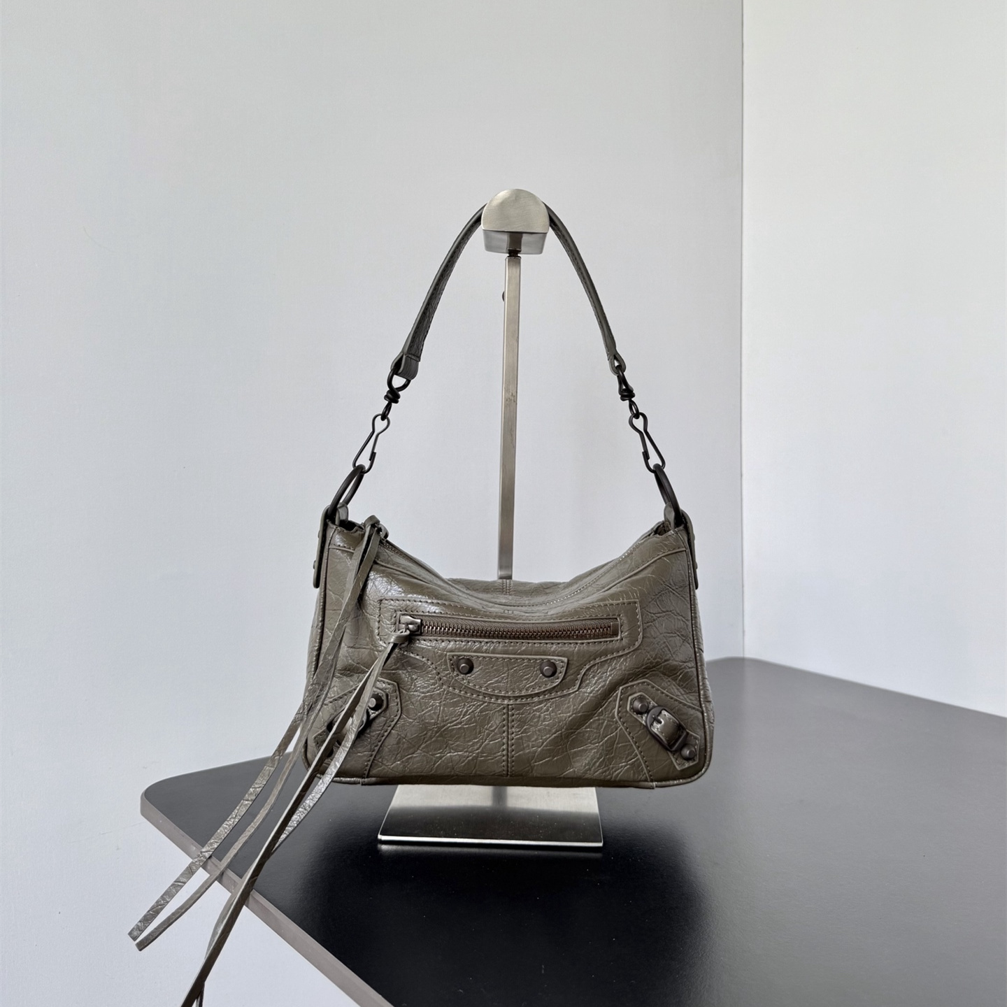 高仿Balenciaga*LeCity系列2ABEK3腋下包羊皮軍綠色mini純原版本