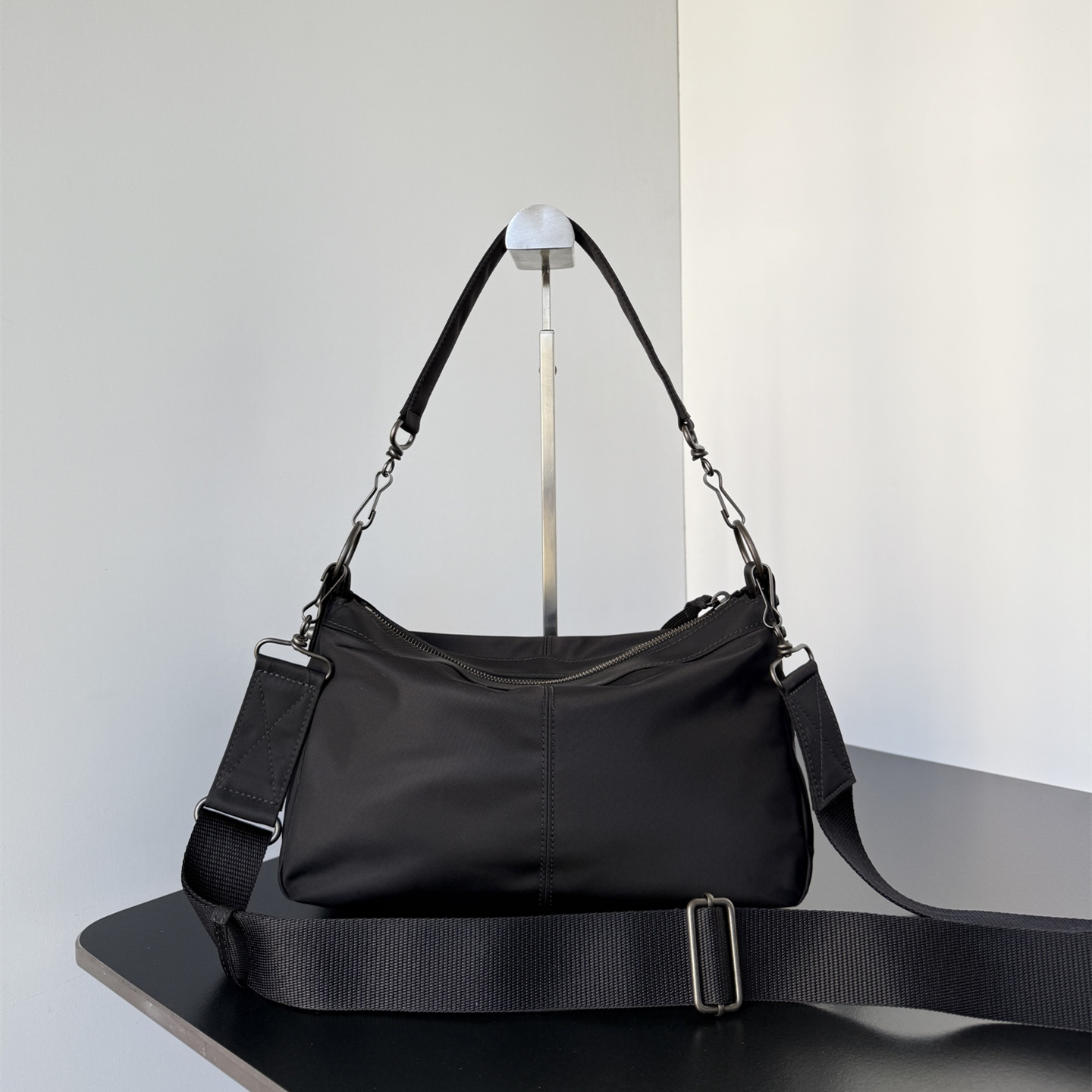 高仿Balenciaga*LeCity系列2AB9J單肩包尼龍黑色小號純原版本