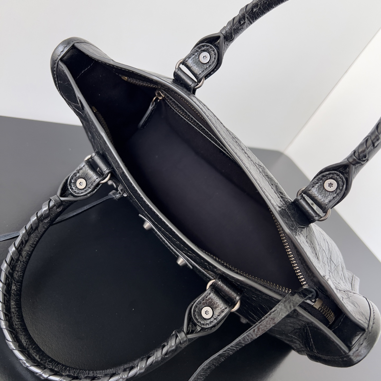 高仿Balenciaga*LeCity系列22ABEK機車包小羊皮黑色小號純原版本