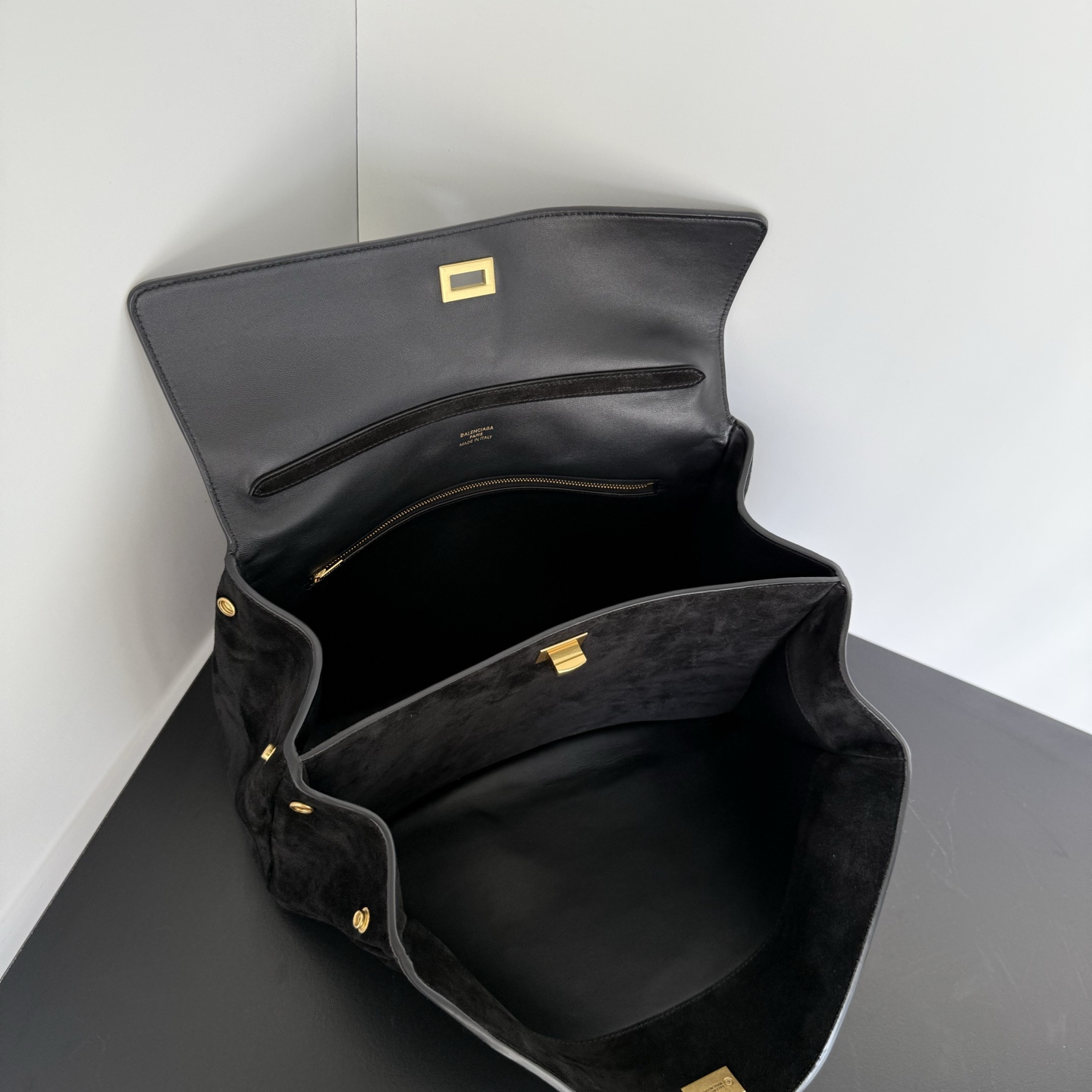 高仿Balenciaga*Rodeo系列722ACK單肩包麂皮黑色中號純原版本