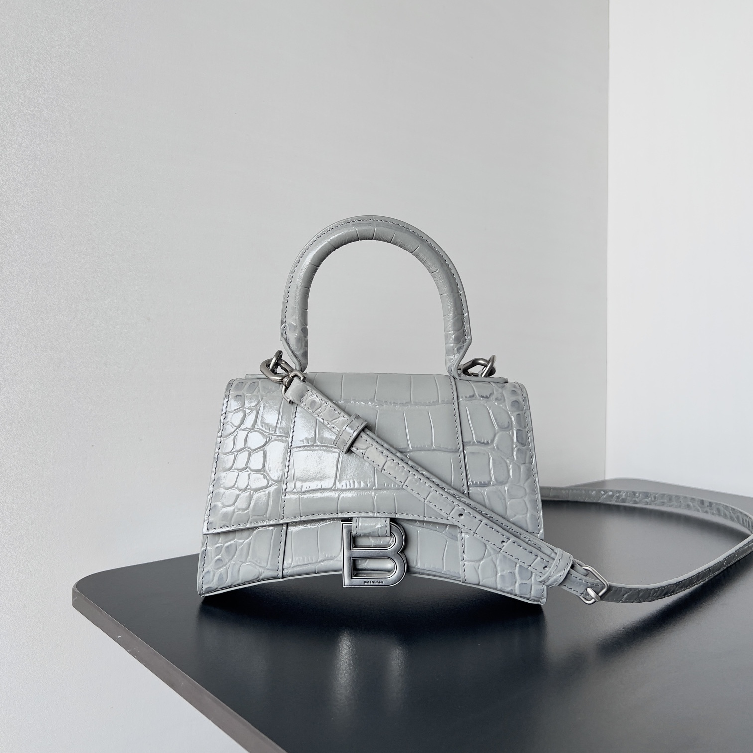 高仿Balenciaga*Hourglass系列31LR6Y沙漏包鱷魚紋灰色mini純原版本