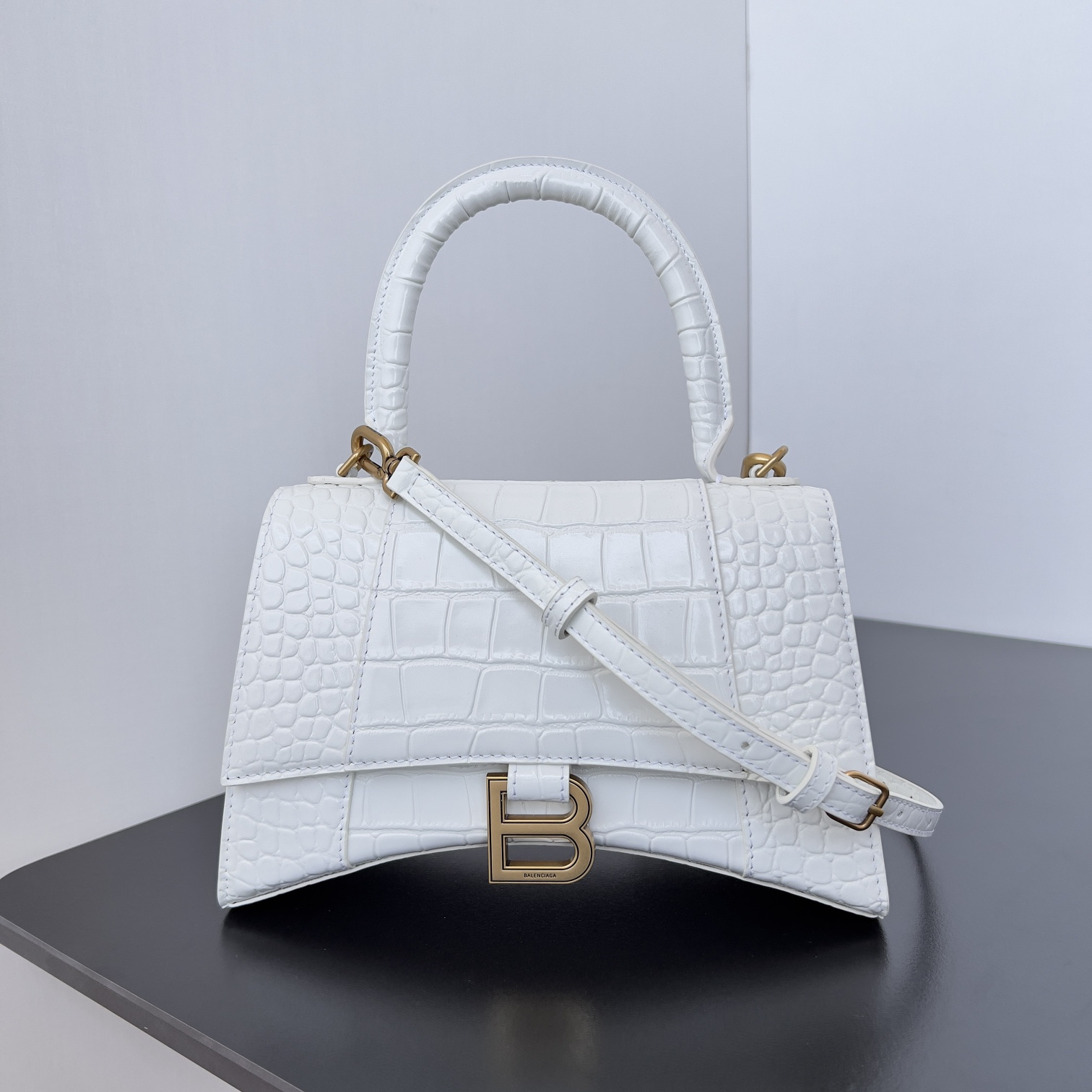 高仿Balenciaga*Hourglass系列LRGM90沙漏包鱷魚紋白色金扣小號純原版本