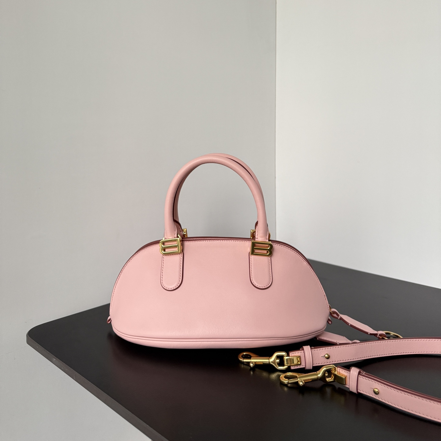 高仿Balenciaga*BoleroB系列53ACJS牛皮手提包粉色Mini純原版本