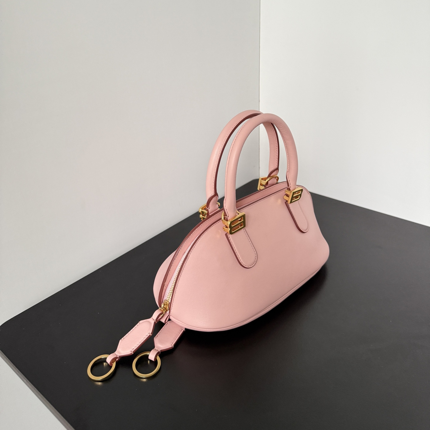 高仿Balenciaga*BoleroB系列53ACJS牛皮手提包粉色Mini純原版本