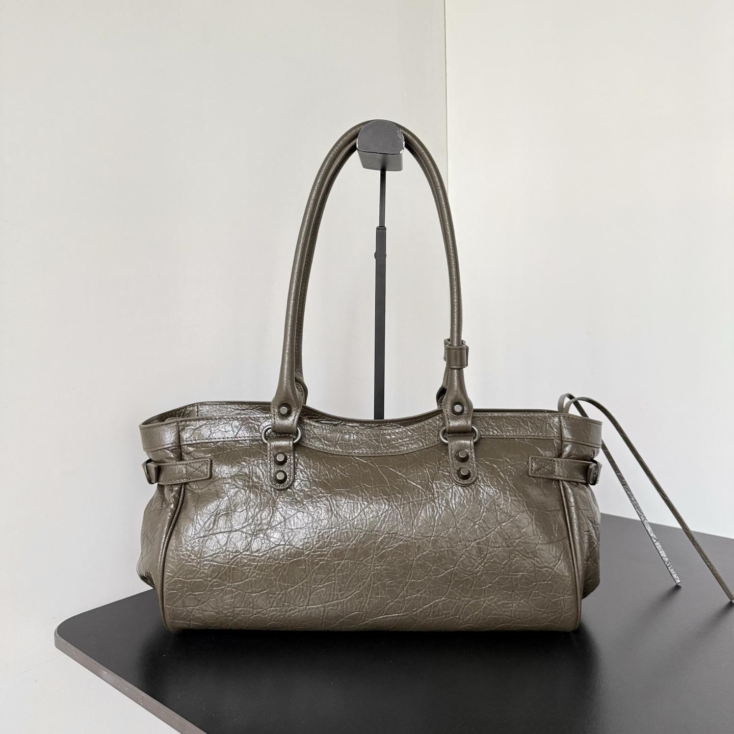 高仿Balenciaga*LeCity系列7042AB橫版機車包羊皮軍綠色純原版本