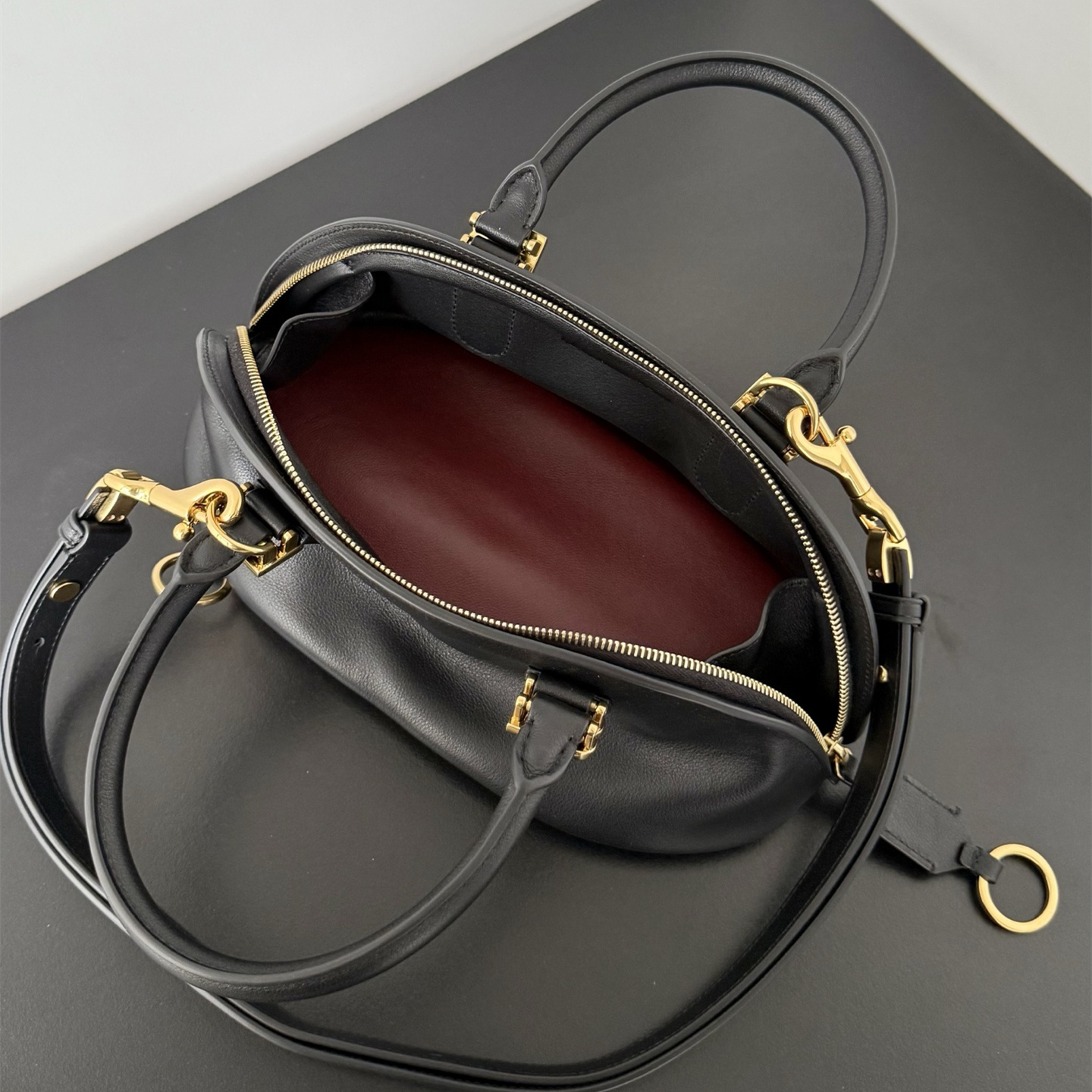 高仿Balenciaga*BoleroB系列54ACJS牛皮手提包黑色Mini純原版本