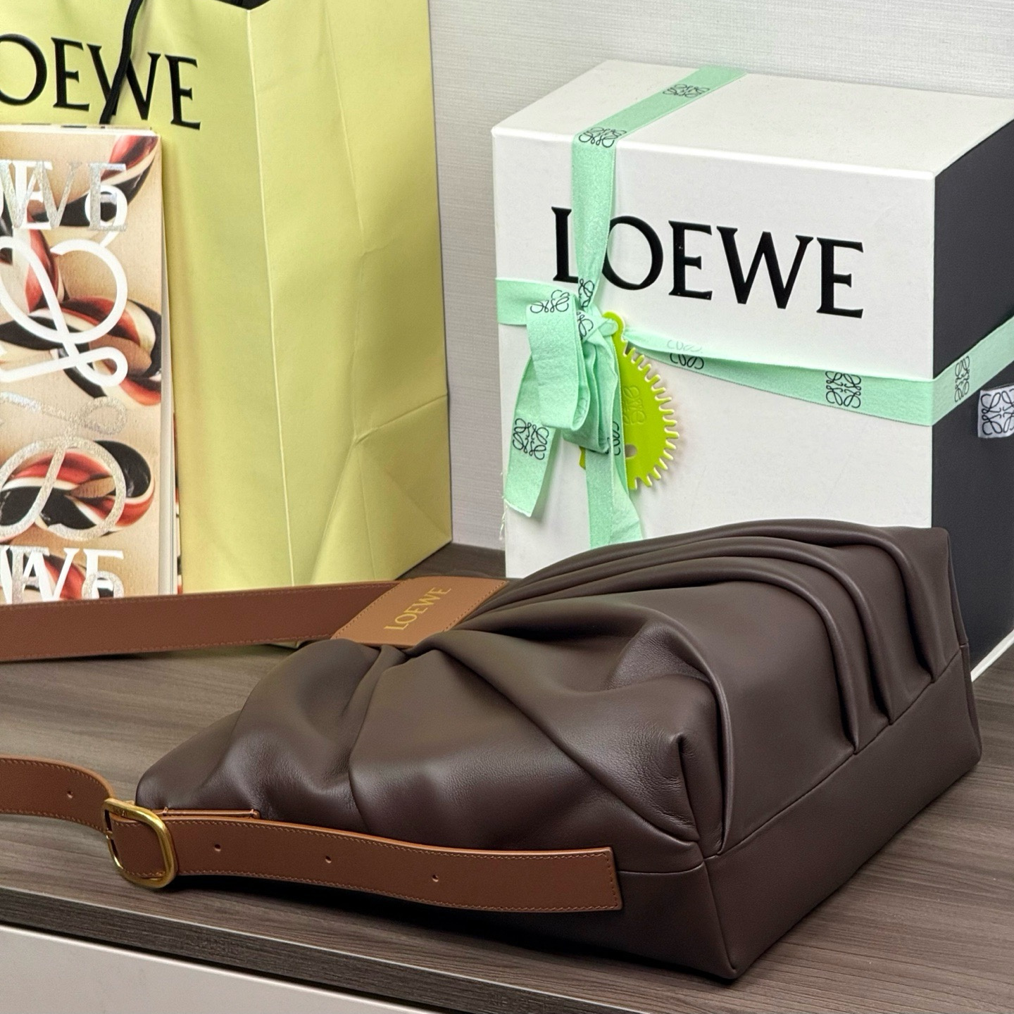 高仿LOEWE*Draped系列0018托特包羊皮棕色純原版本