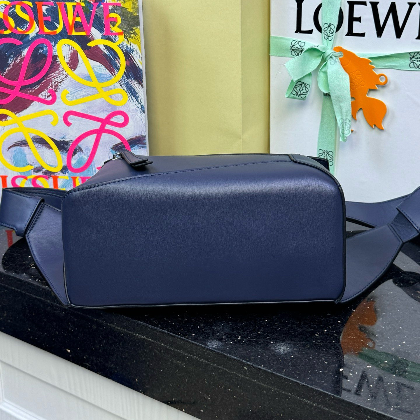高仿Loewe*Puzzle系列1100腰包牛皮黑色小號純原版本