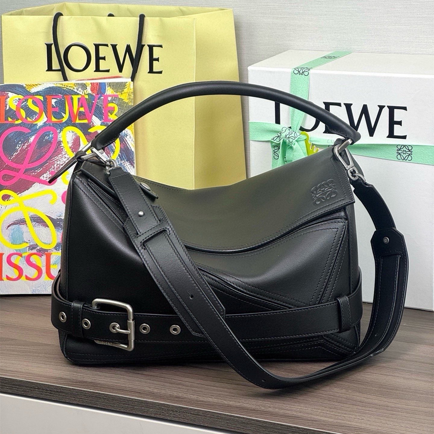 高仿Loewe*Puzzle系列1100機車包牛皮黑色大號純原版本