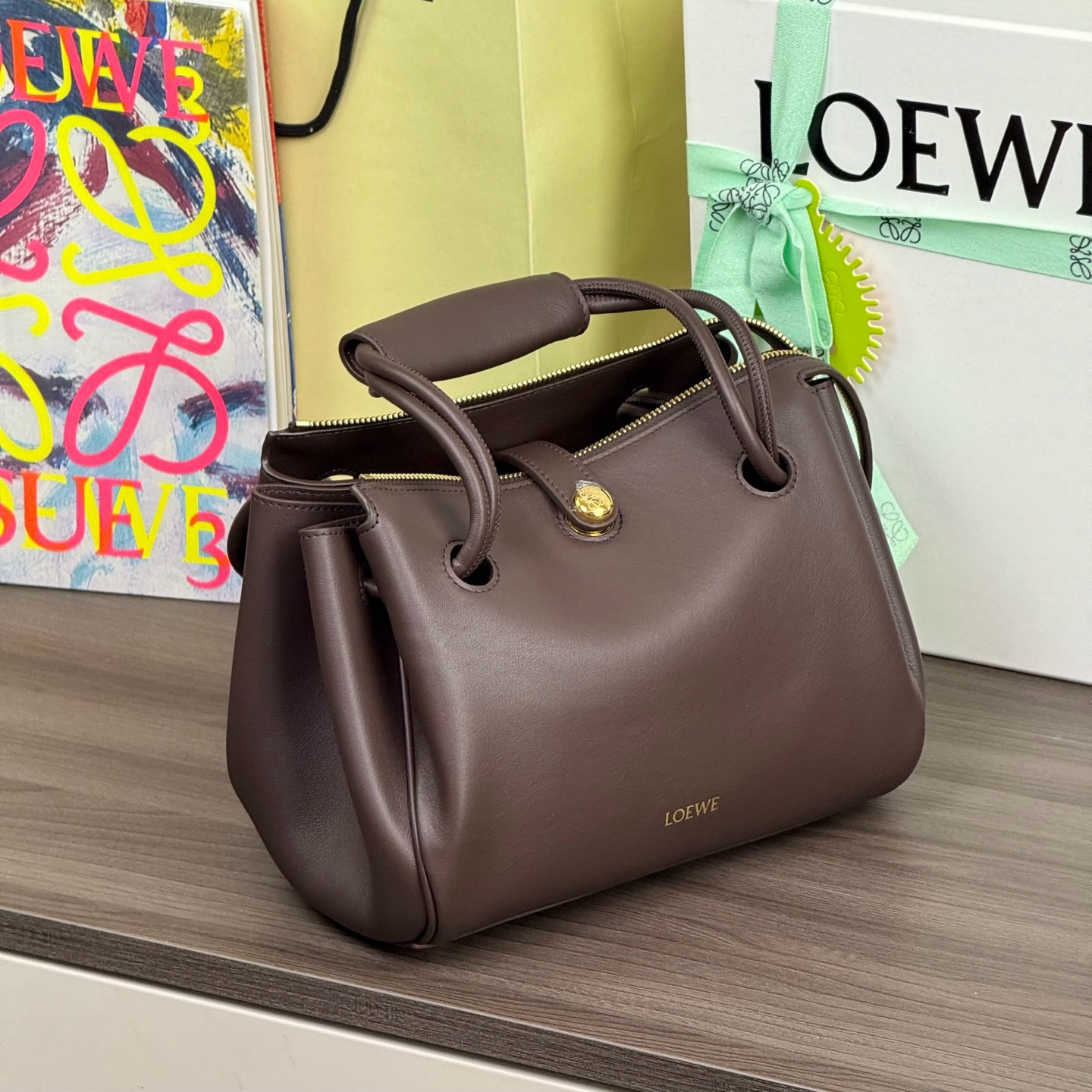 高仿Loewe*Medium系列0018單肩包牛皮棕色小號純原版本