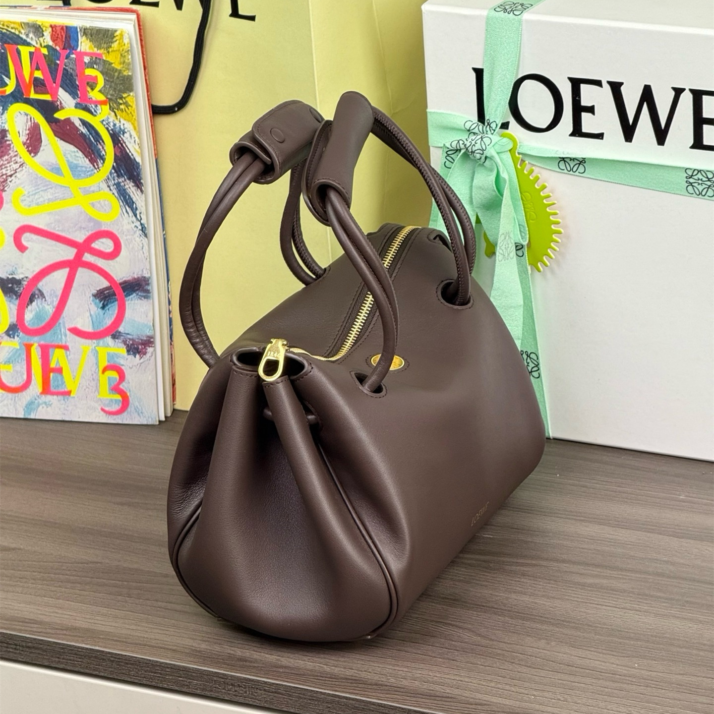 高仿Loewe*Medium系列0018單肩包牛皮棕色小號純原版本