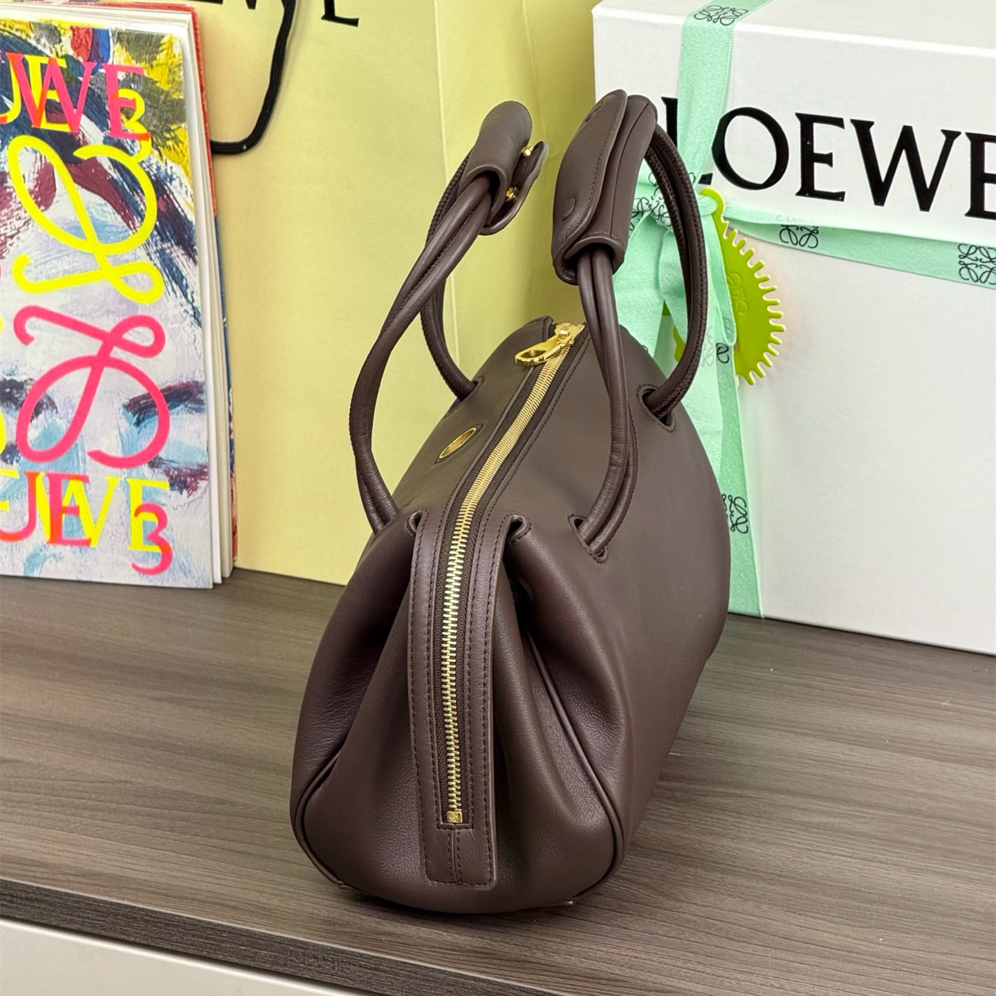 高仿Loewe*Medium系列0018單肩包牛皮棕色小號純原版本