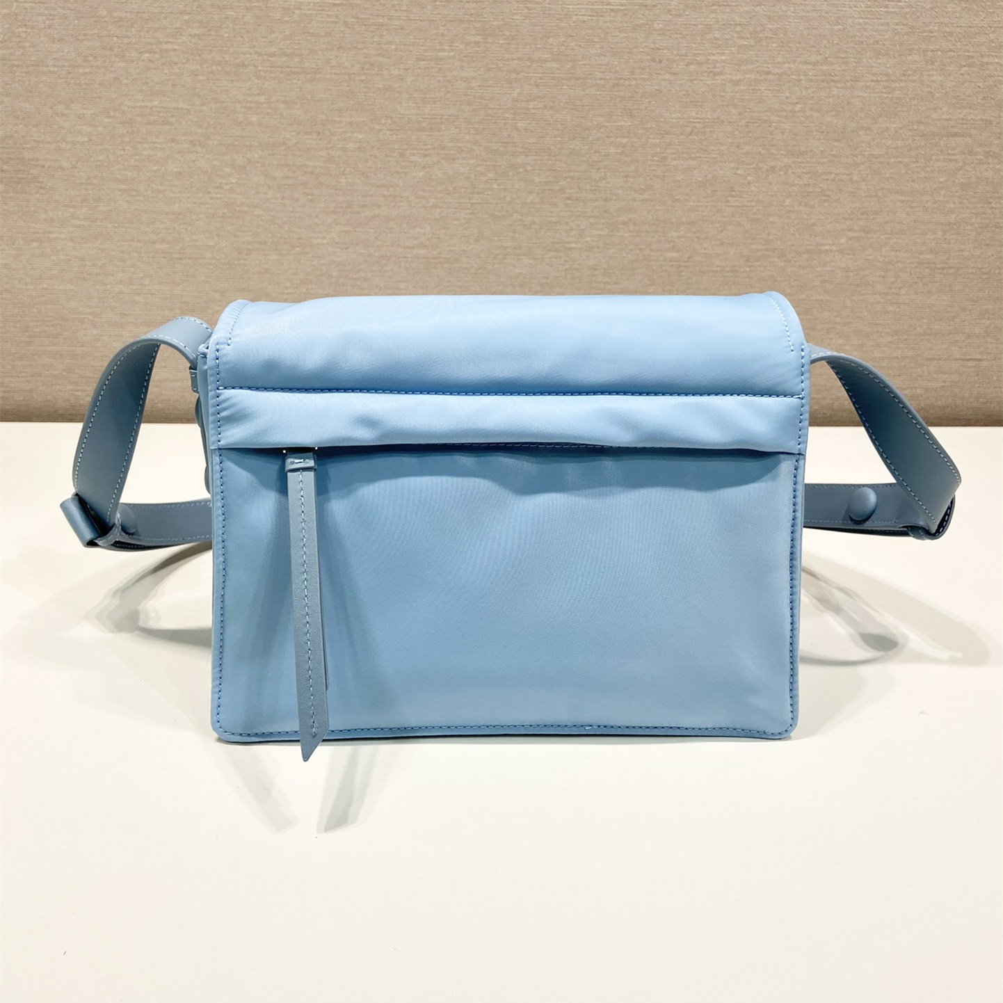 高仿Prada*Re-Nylon系列1BD313尼龍男士郵差包藍色小號純原版本