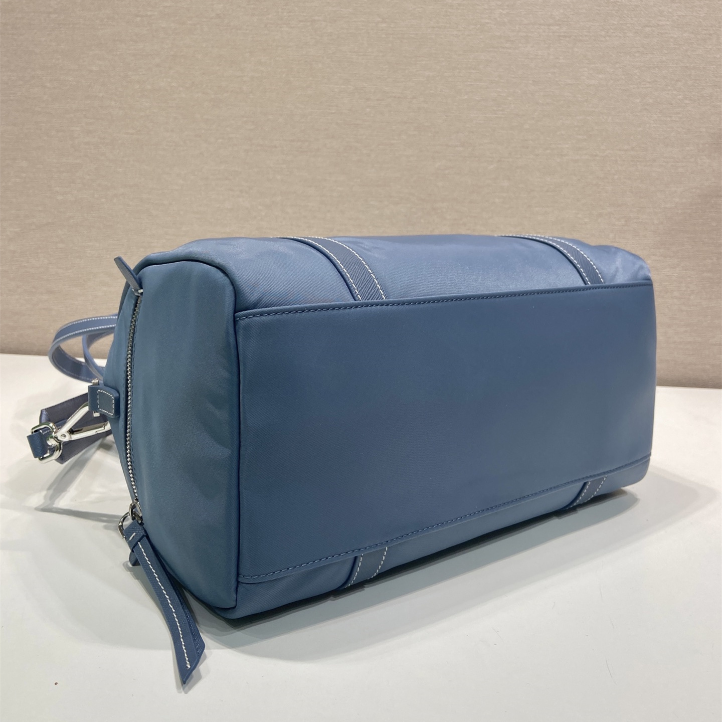 高仿Prada*Re-Nylon系列1BB154尼龍旅行袋航空藍大號純原版本