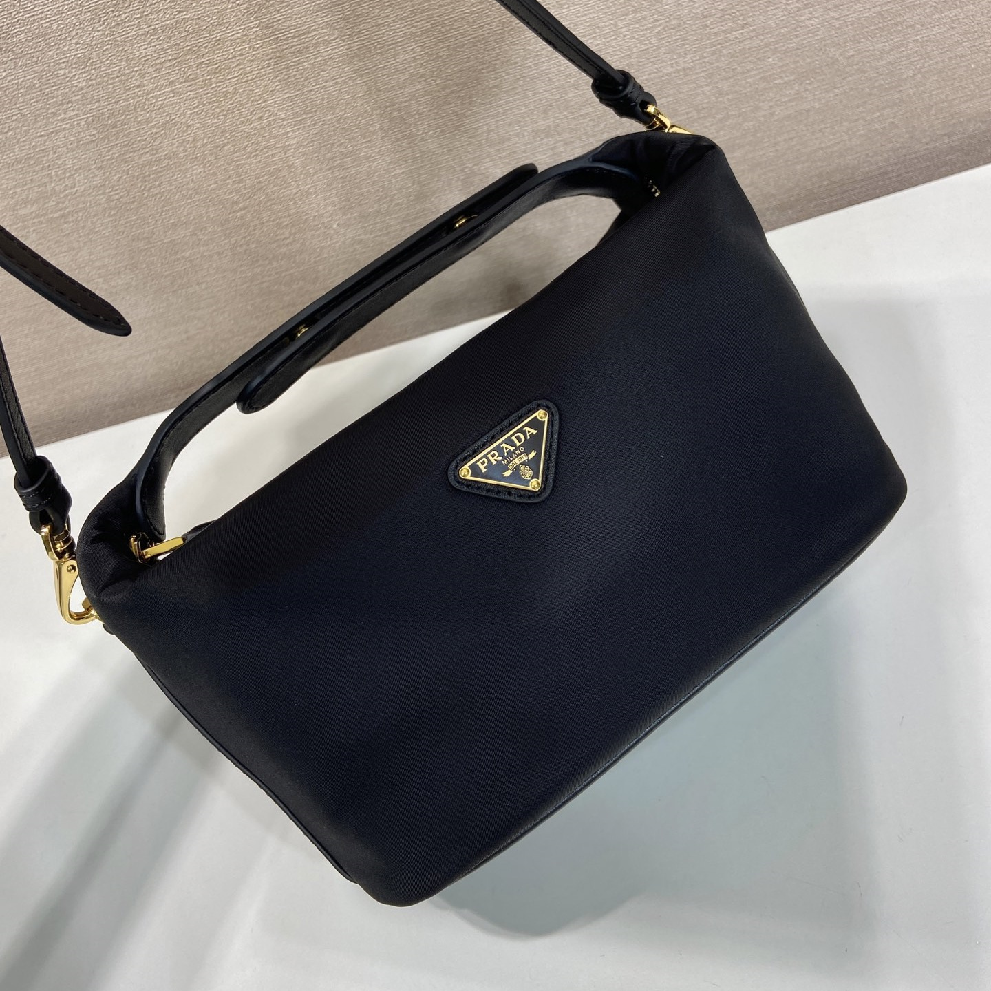 高仿Prada*Re-Nylon系列1BC302飯盒包酒黑色金扣mini純原版本