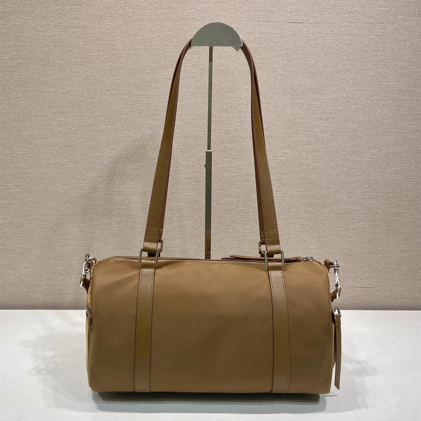 高仿Prada*Re-Nylon系列1BB154尼龍旅行袋白蘭地大號純原版本