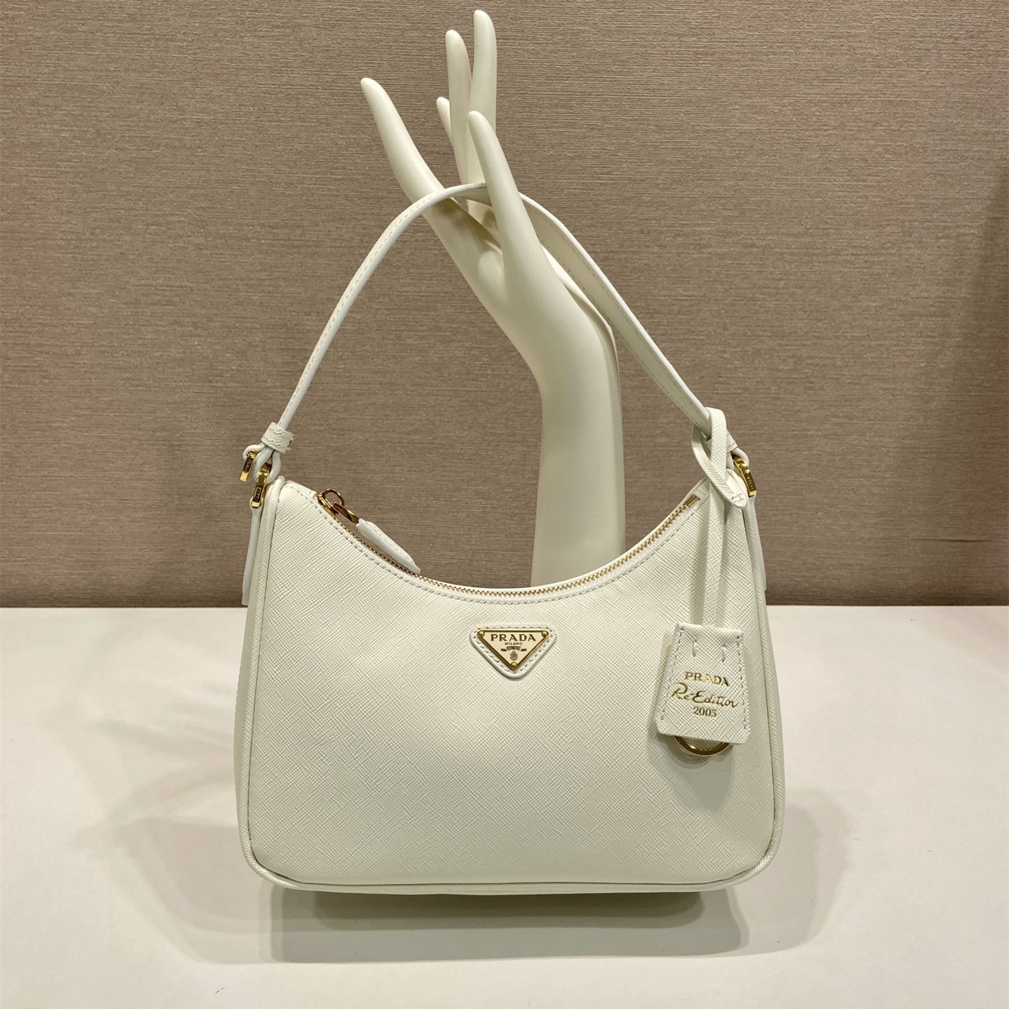 高仿Prada*Re-Edition2005系列1N204W牛皮腋下包白色mini純原版本
