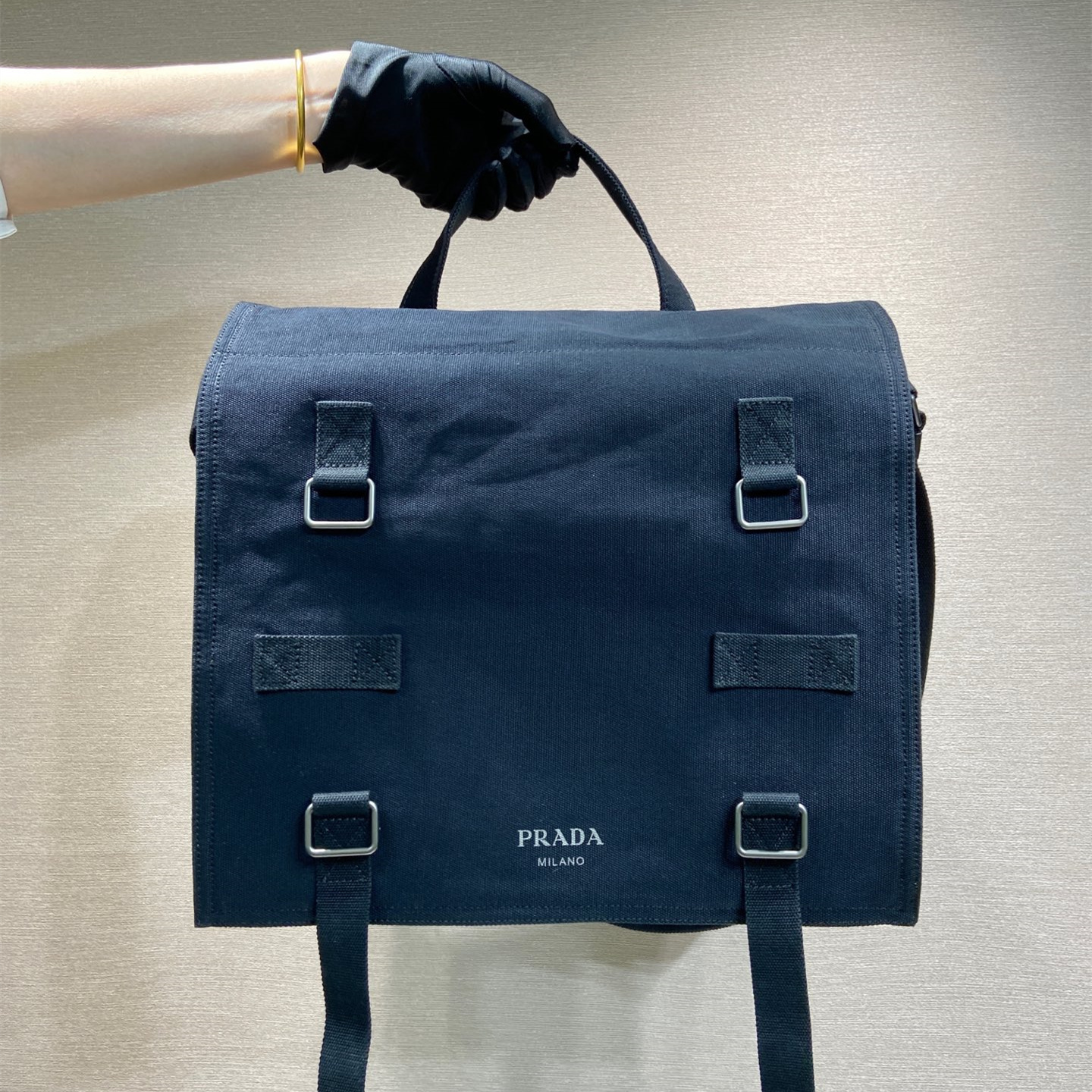 高仿Prada*2VD085棉質男士郵差包尼祿色純原版本