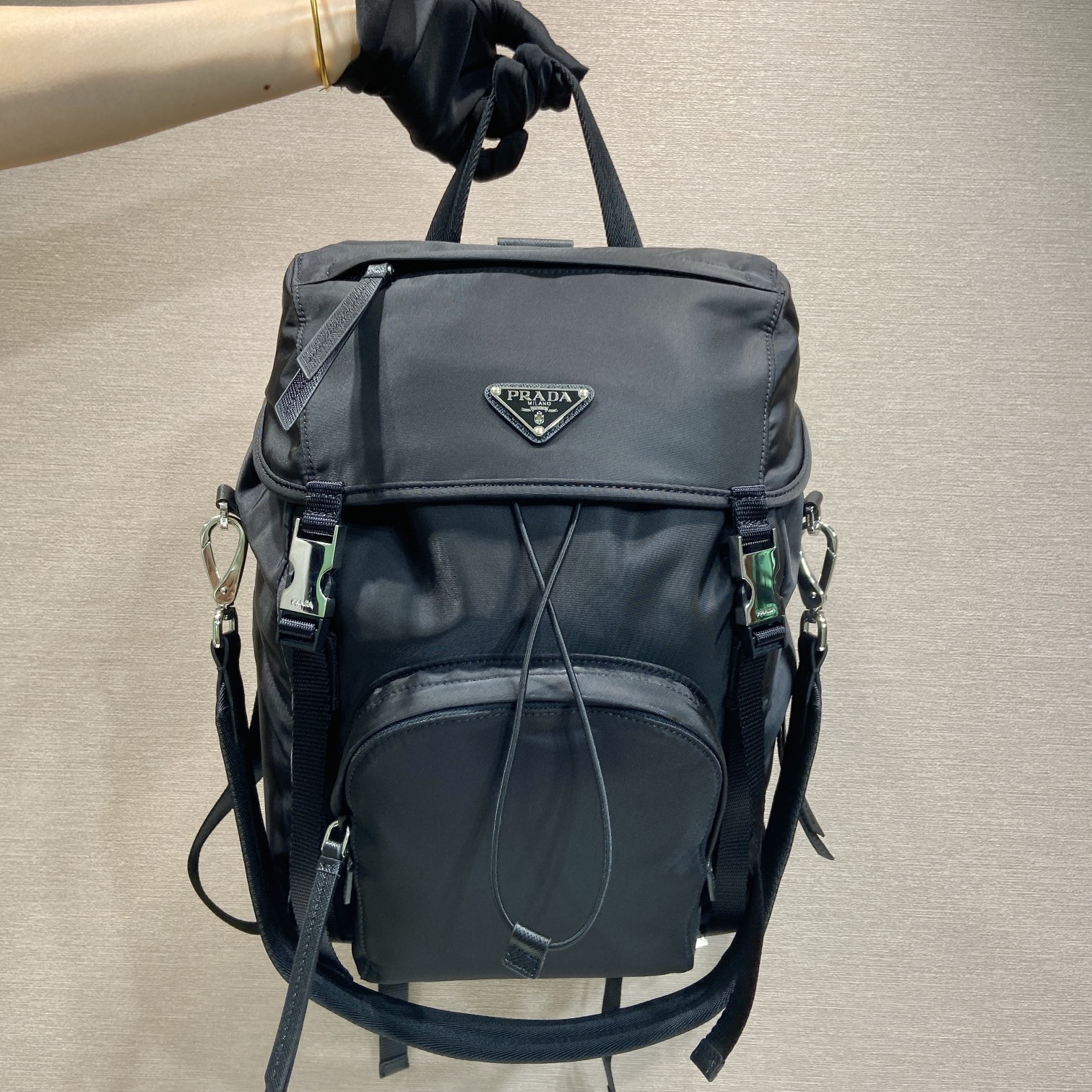 高仿Prada*Re-Nylon系列1BZ039尼龍雙肩包黑色純原版本