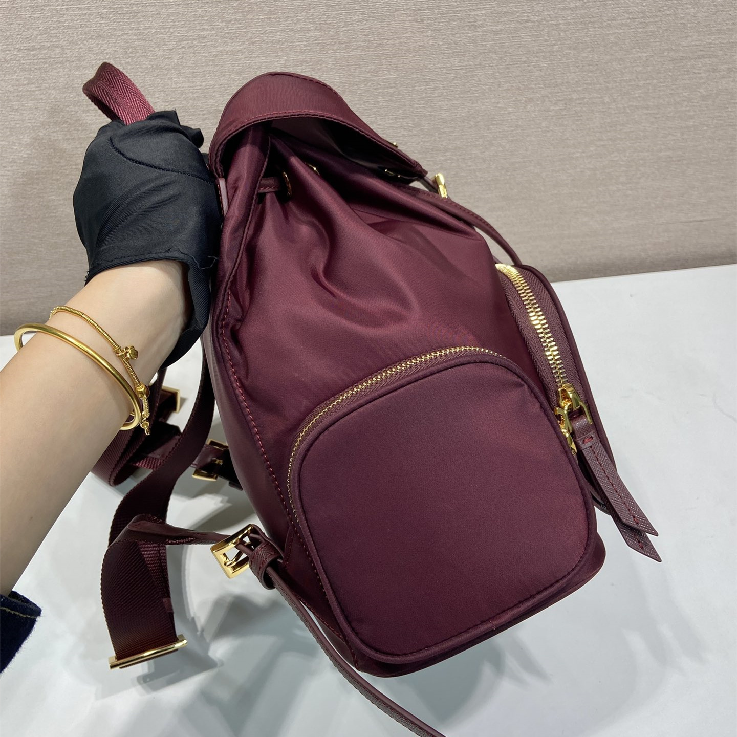高仿Prada*Re-Nylon系列1BZ081尼龍雙肩包波爾多紅小號純原版本