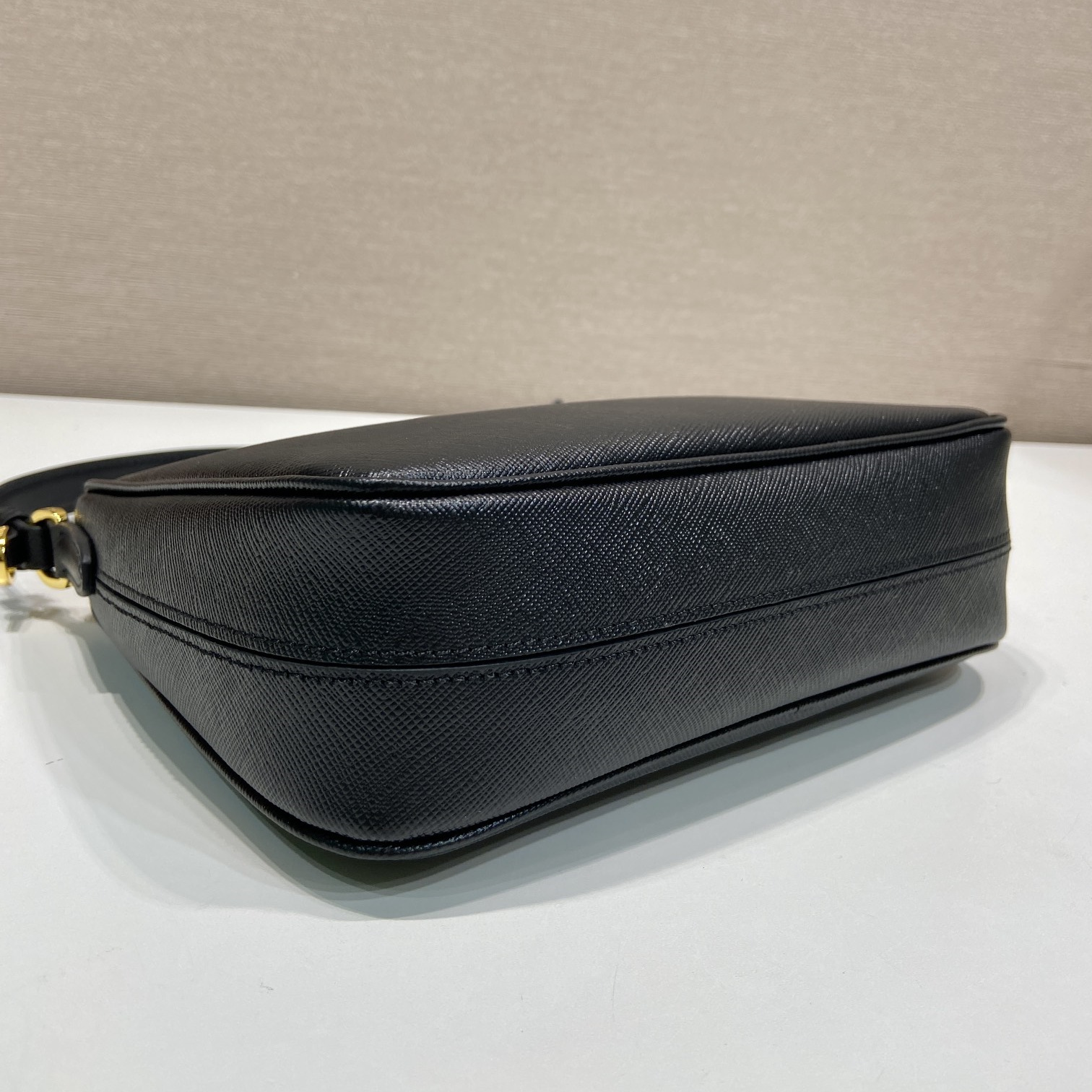 高仿Prada*Re-Edition2005系列1N204W牛皮腋下包黑色mini純原版本