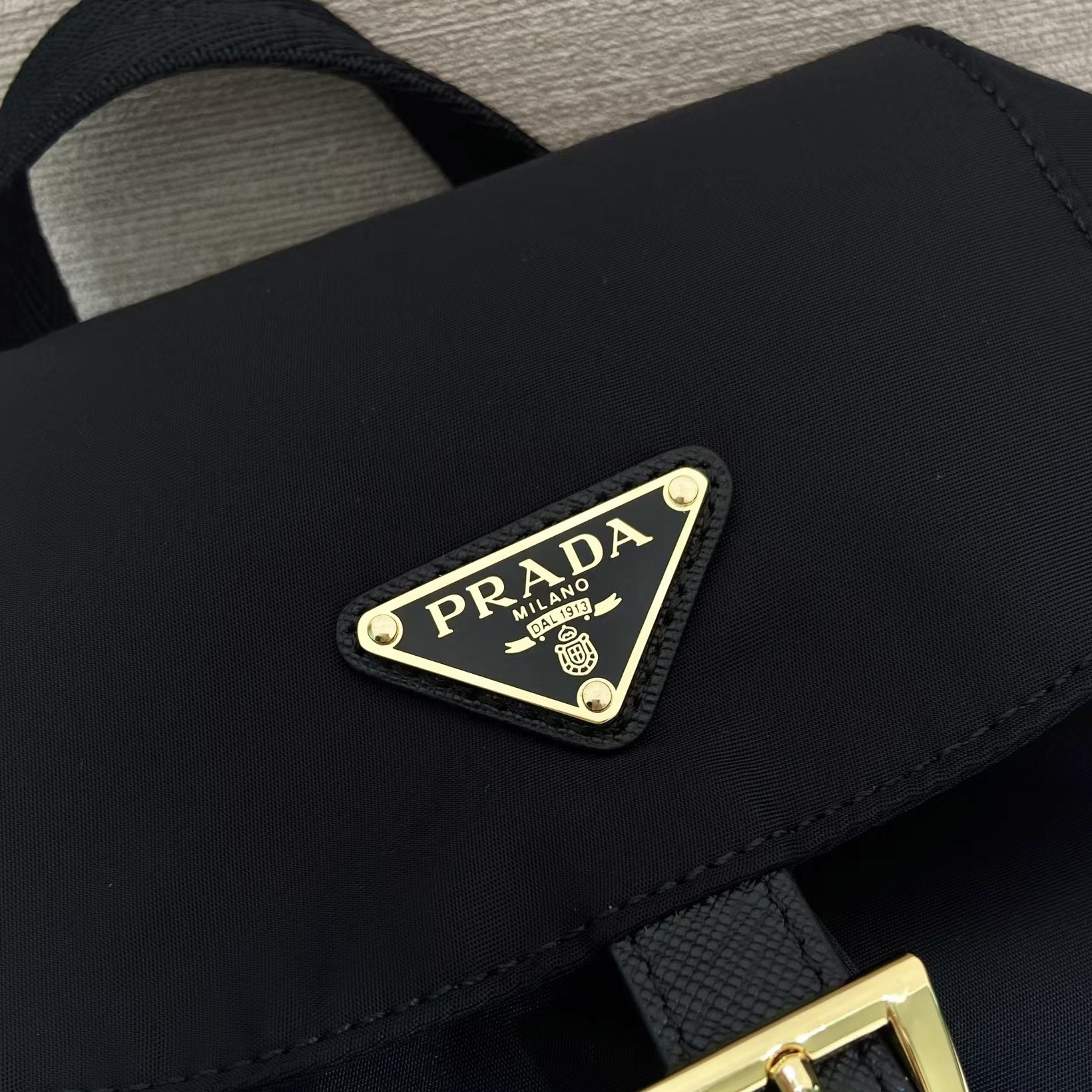高仿Prada*Re-Nylon系列1BZ081尼龍雙肩包黑色小號純原版本