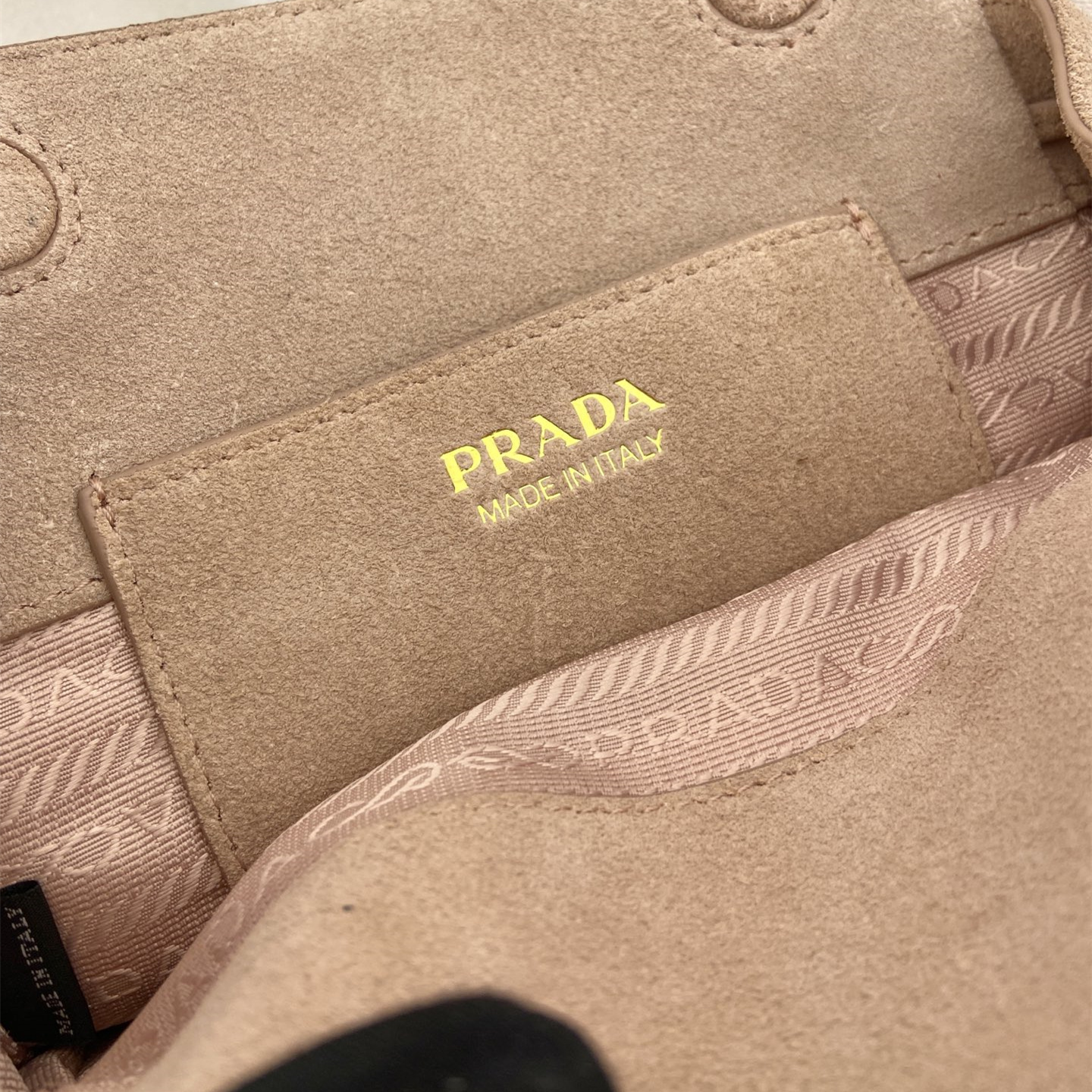 高仿Prada*Carry系列1BA496牛皮手提包睡蓮色mini純原版本