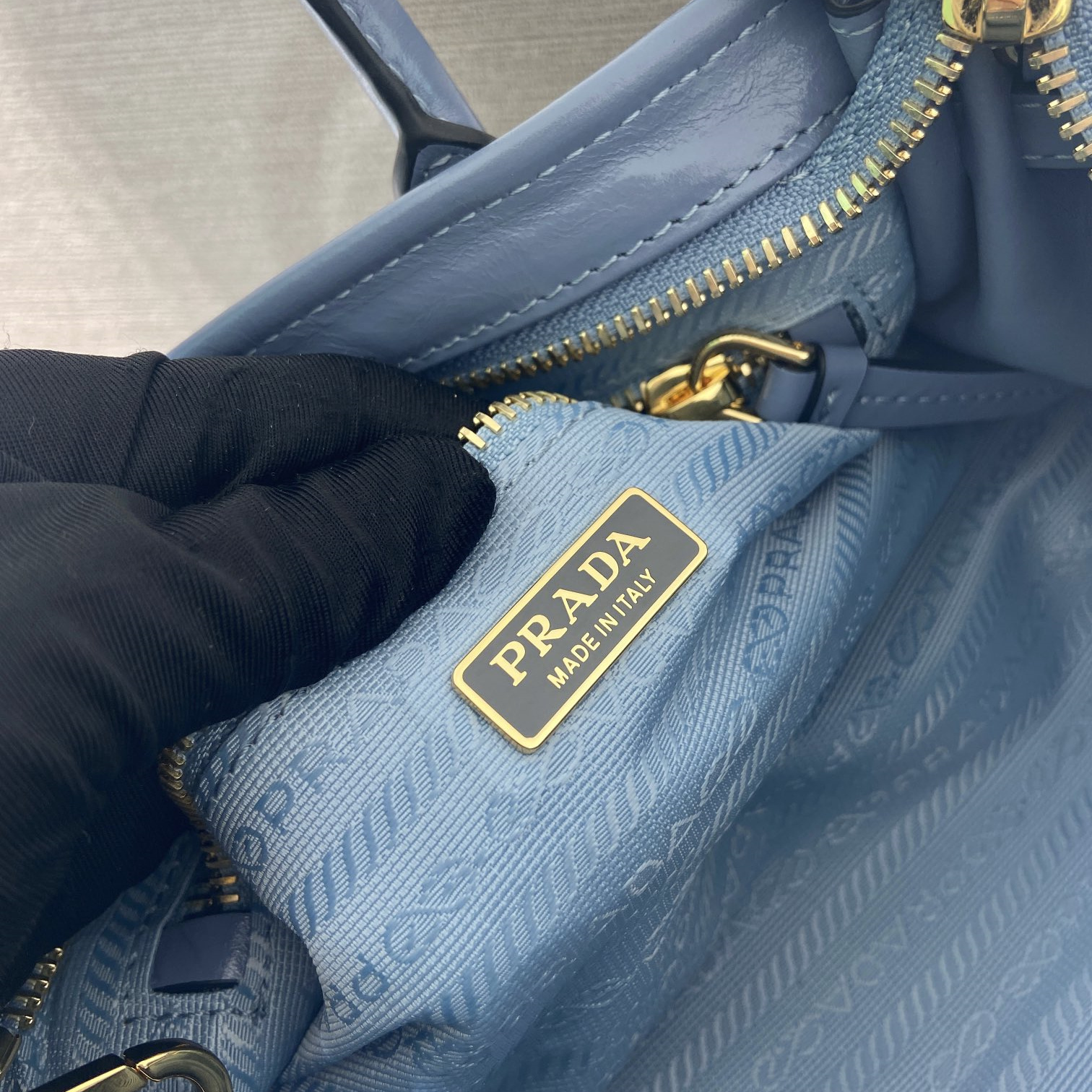 高仿Prada*Bonnie系列1BA486油蠟皮手提袋航空藍mini純原版本
