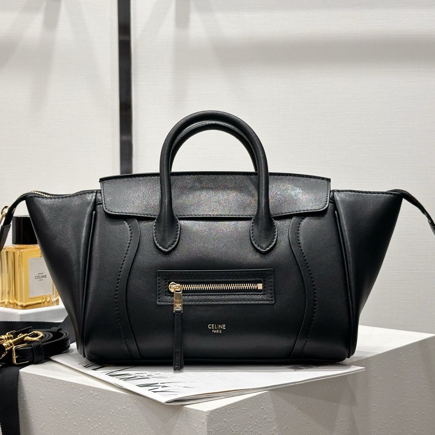 高仿Celine*Luggage系列124213羊皮手提袋黑色小號純原版本