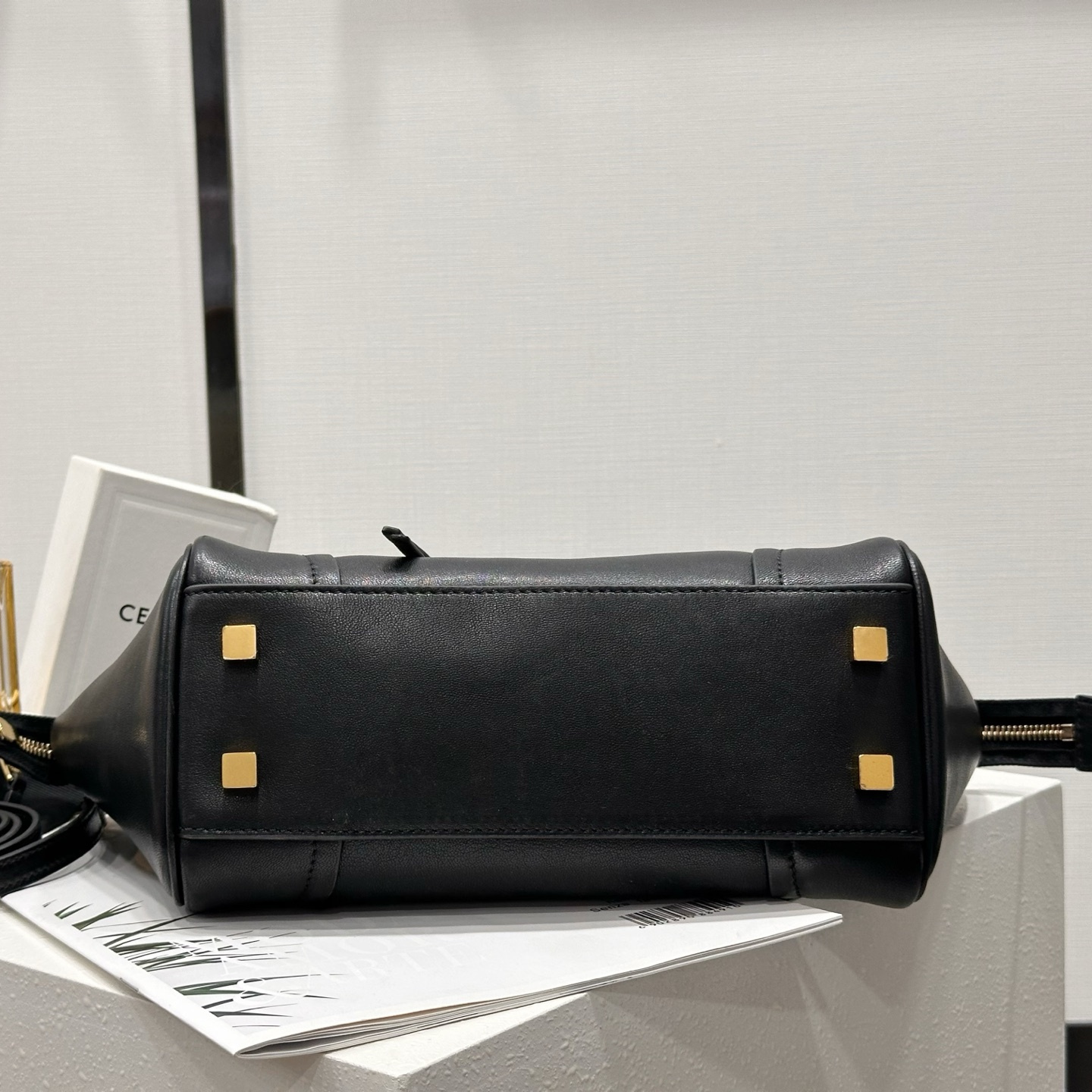 高仿Celine*Luggage系列124213羊皮手提袋黑色小號純原版本