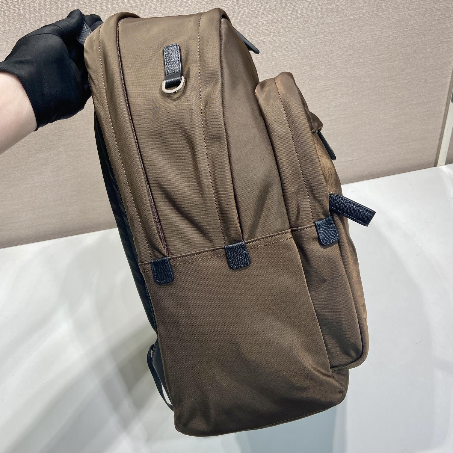 高仿Prada*Re-Nylon系列1VZ048尼龍雙肩包深棕色純原版本