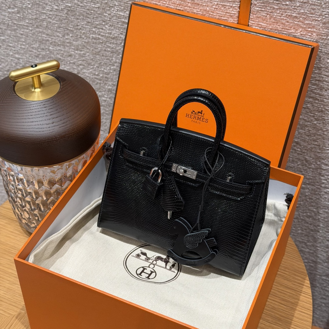 高仿Hermes*Birkin20系列H070807LZ89黑色蜥蜴皮銀扣純手工