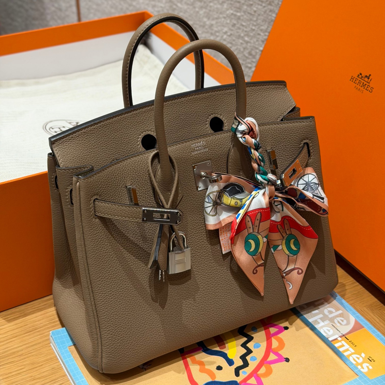 高仿Hermes*Birkin25系列H041344BODO威馬犬米色牛皮銀扣純手工