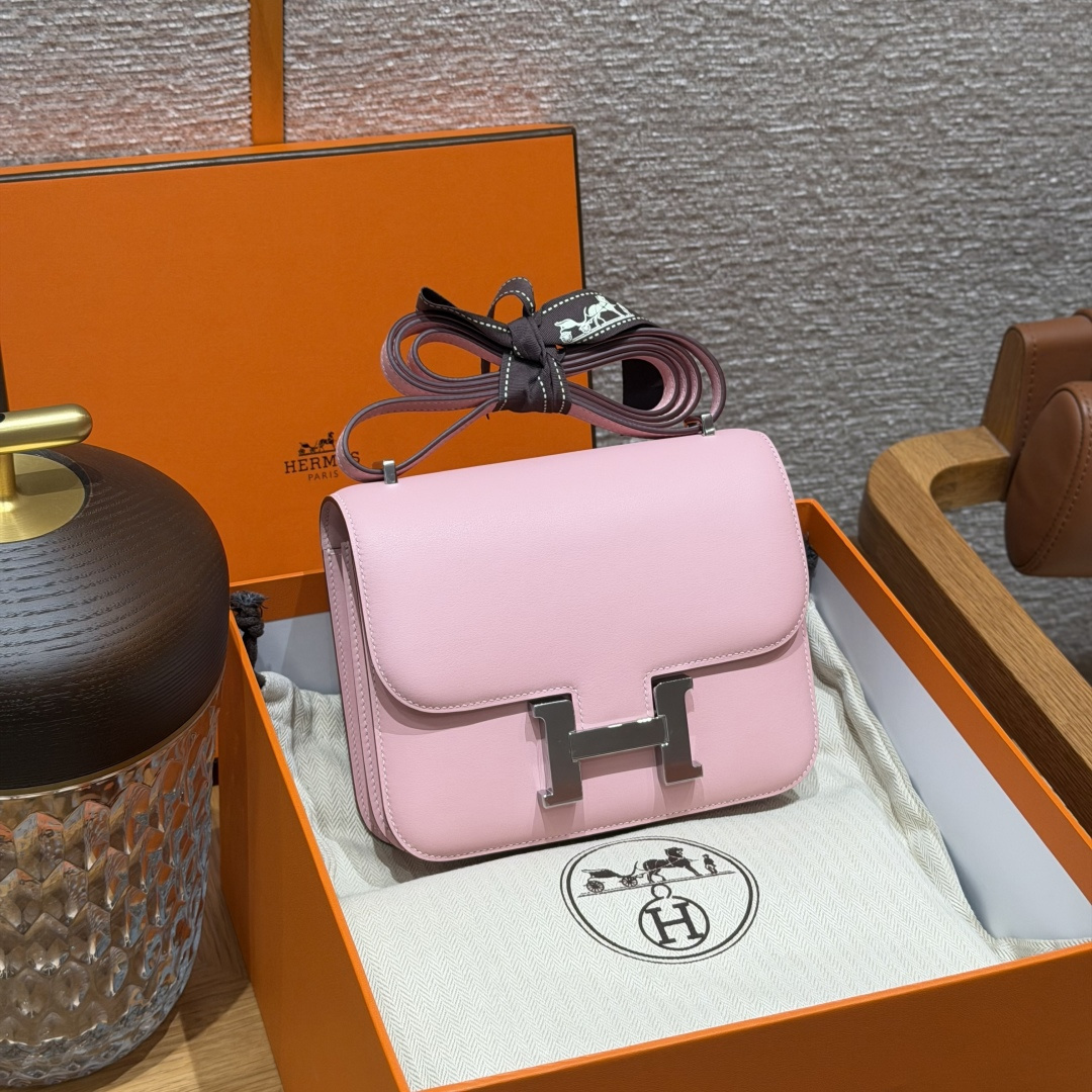 高仿Hermes*Constance19系列H080169SW3Q櫻花粉牛皮銀扣純手工