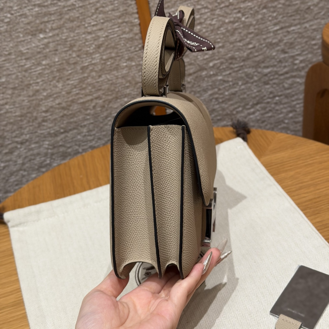 高仿Hermes*Constance19系列H080169EPS2風衣灰牛皮銀扣純手工
