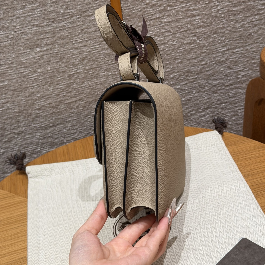 高仿Hermes*Constance19系列H080169EPS2風衣灰牛皮銀扣純手工
