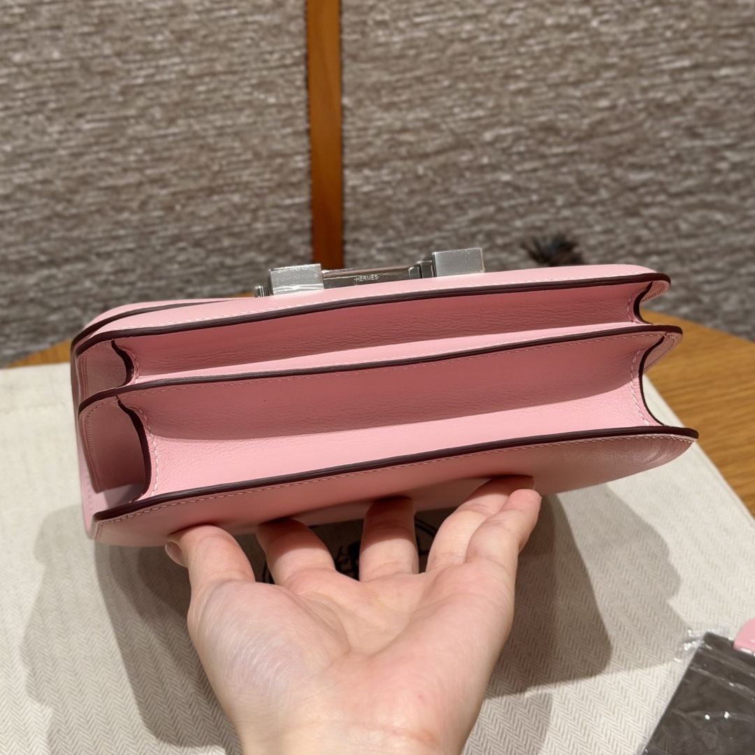 高仿Hermes*Constance19系列H080169SW3Q櫻花粉牛皮銀扣純手工