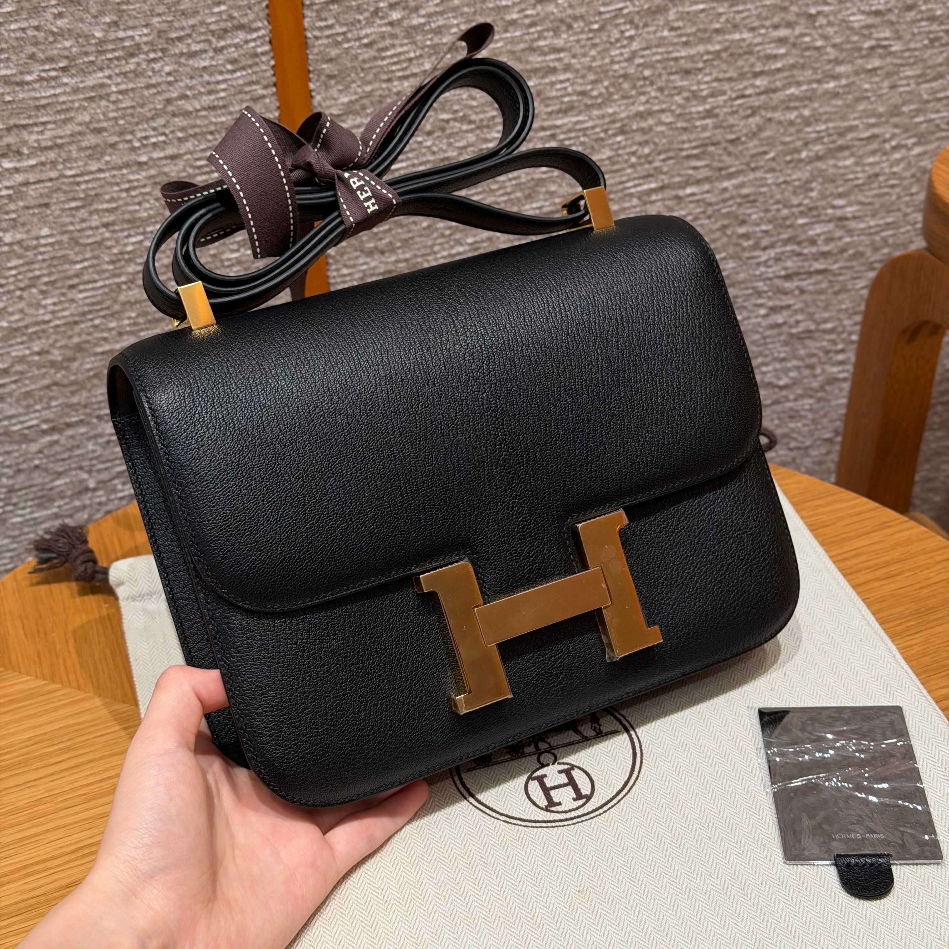 高仿Hermes*Constance24系列H080170CA89黑色山羊皮金扣純手工