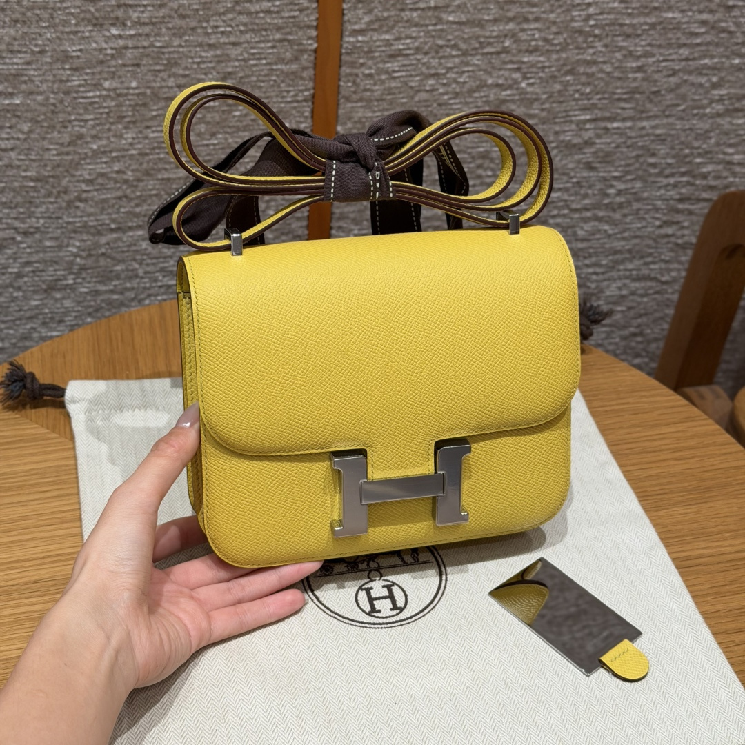 高仿Hermes*Constance19系列H080169EP0O那不勒斯黃牛皮銀扣純手工