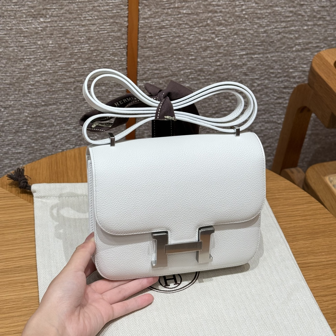 高仿Hermes*Constance19系列H080169EC01純白色公牛皮銀扣純手工