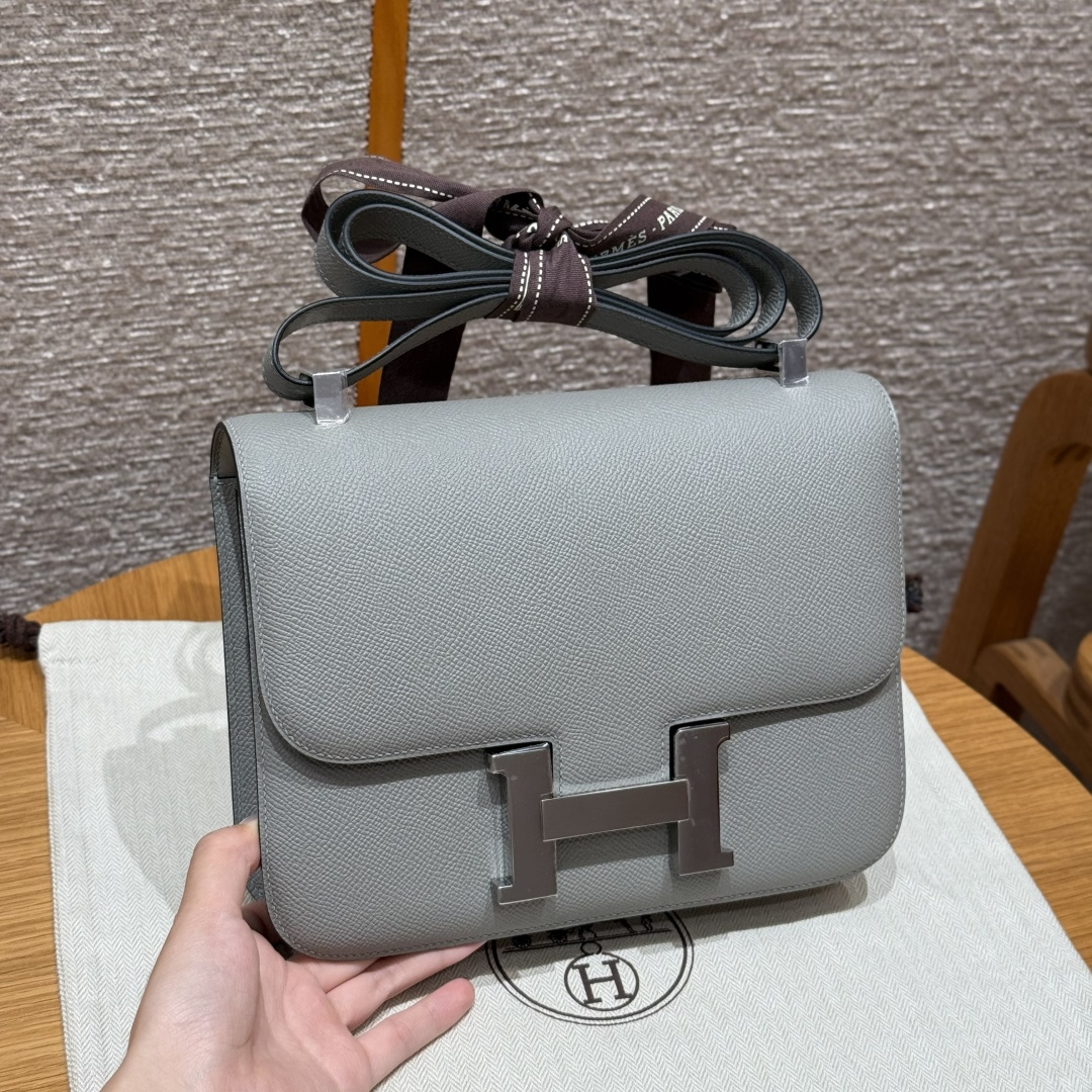 高仿Hermes*Constance24系列H080170EP4Z海鷗灰牛皮銀扣純手工