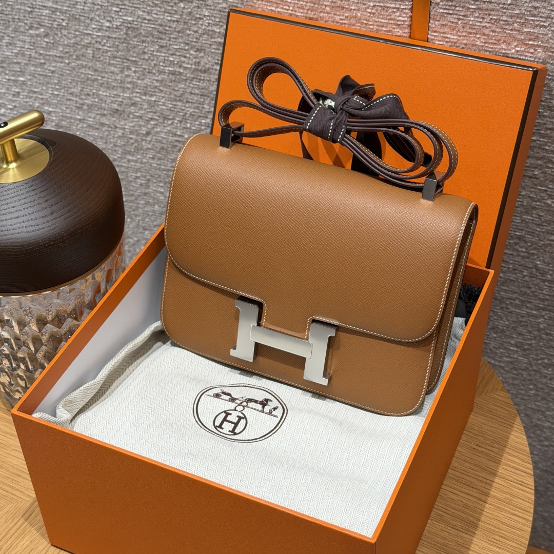 高仿Hermes*Constance24系列H080170EP37金棕色牛皮銀扣純手工