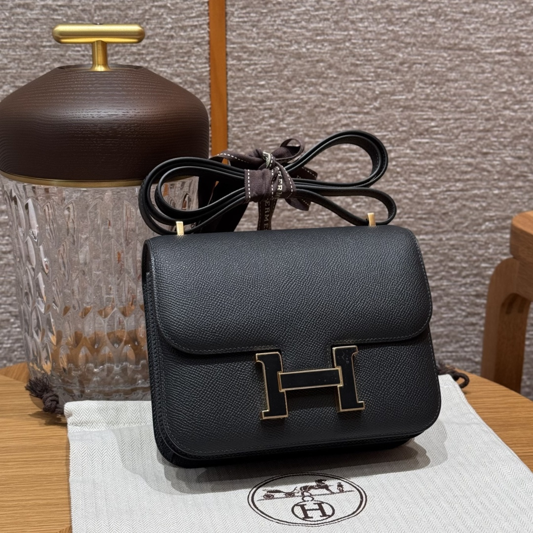 高仿Hermes*Constance19系列H080169EP89黑色牛皮黑扣純手工