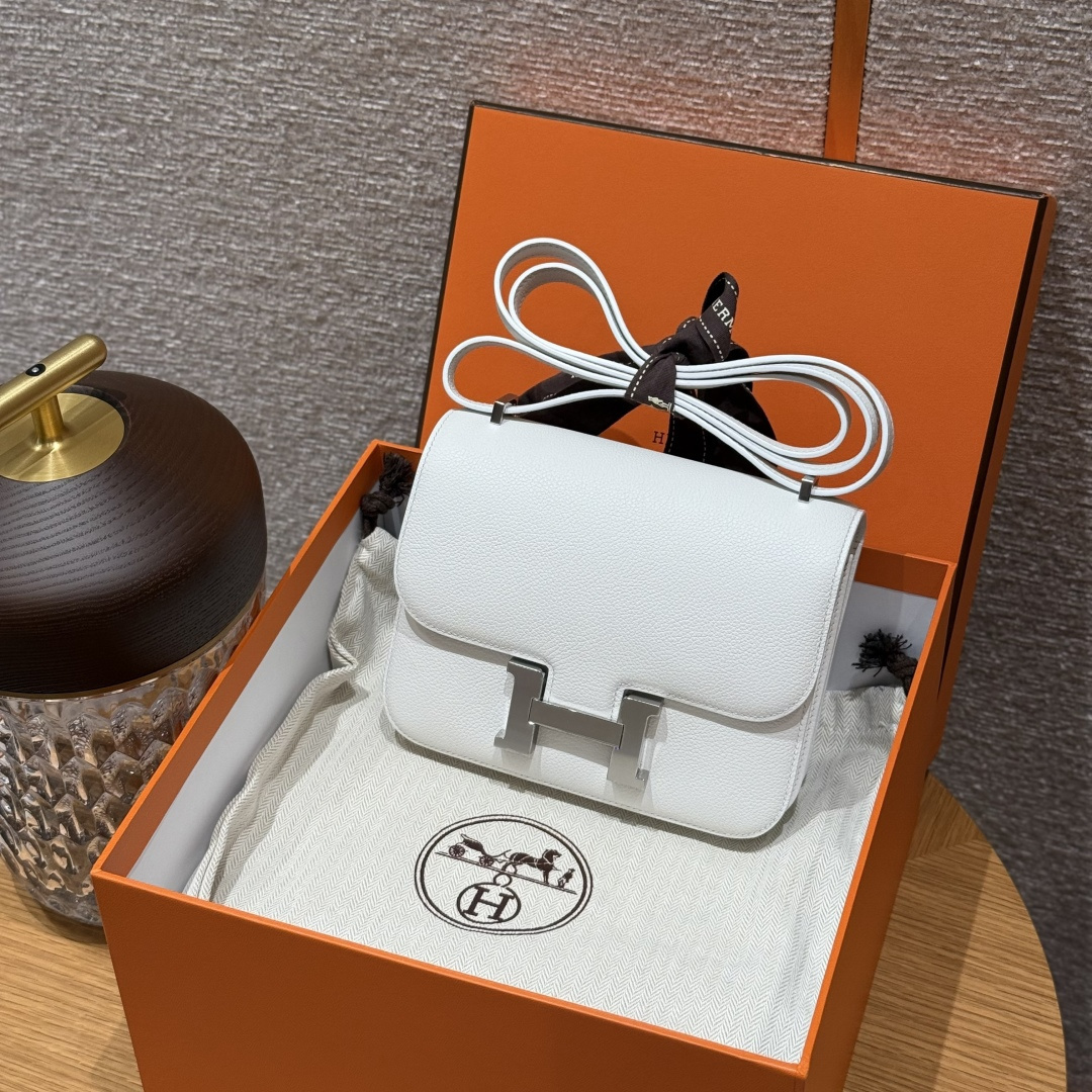 高仿Hermes*Constance19系列H080169EC01純白色公牛皮銀扣純手工