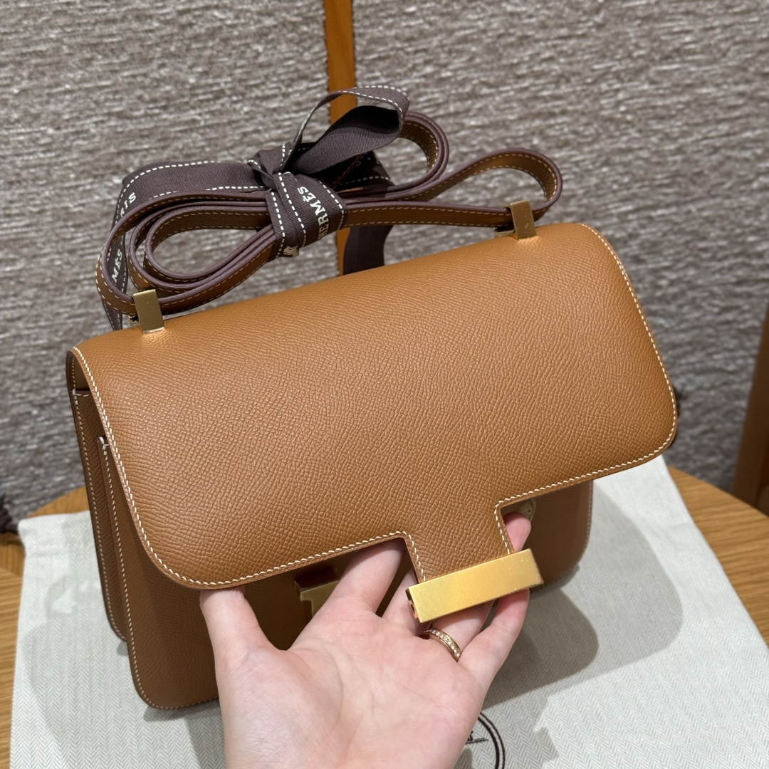 高仿Hermes*Constance24系列H080170EP37金棕色牛皮金扣純手工