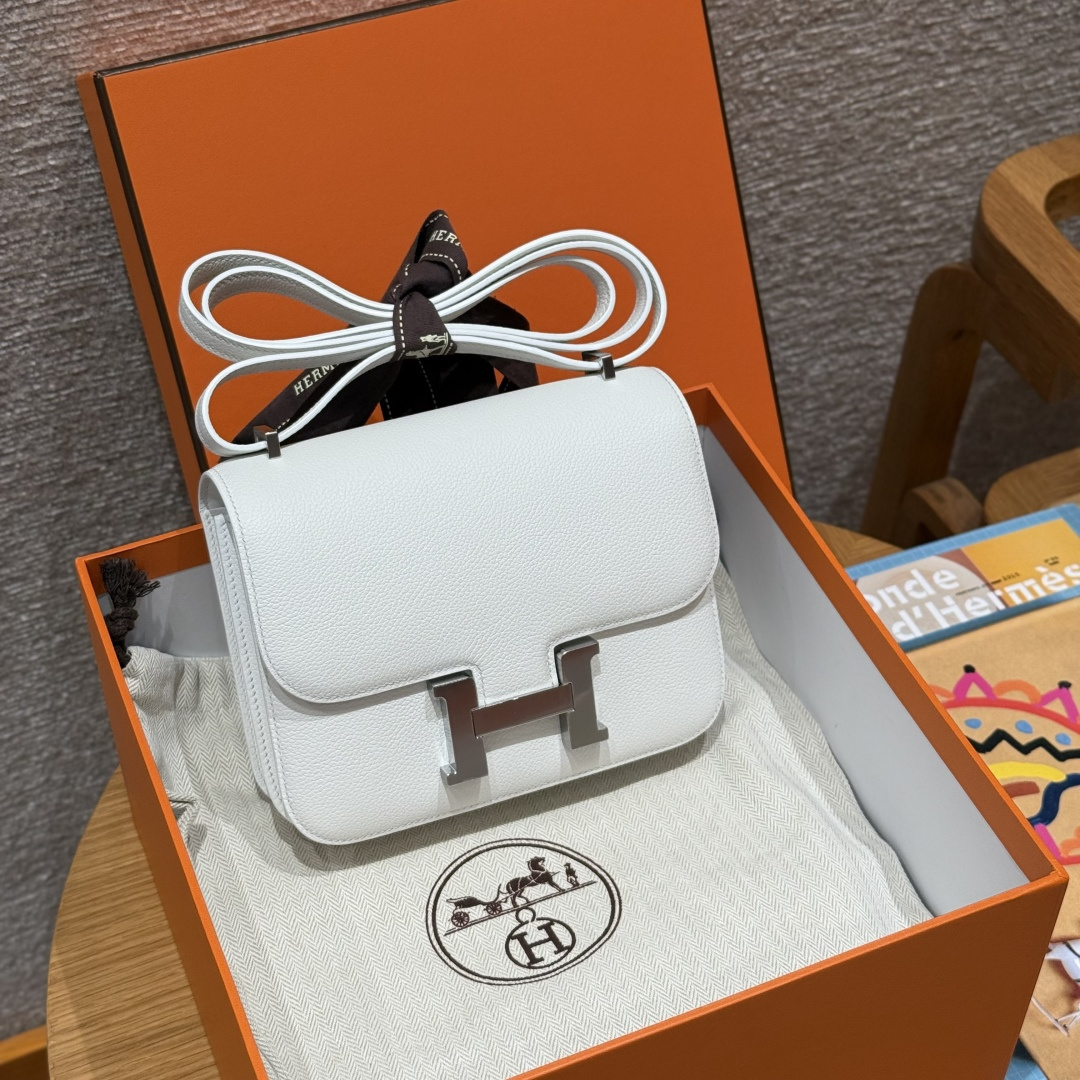 高仿Hermes*Constance19系列H080169EC01純白色公牛皮銀扣純手工