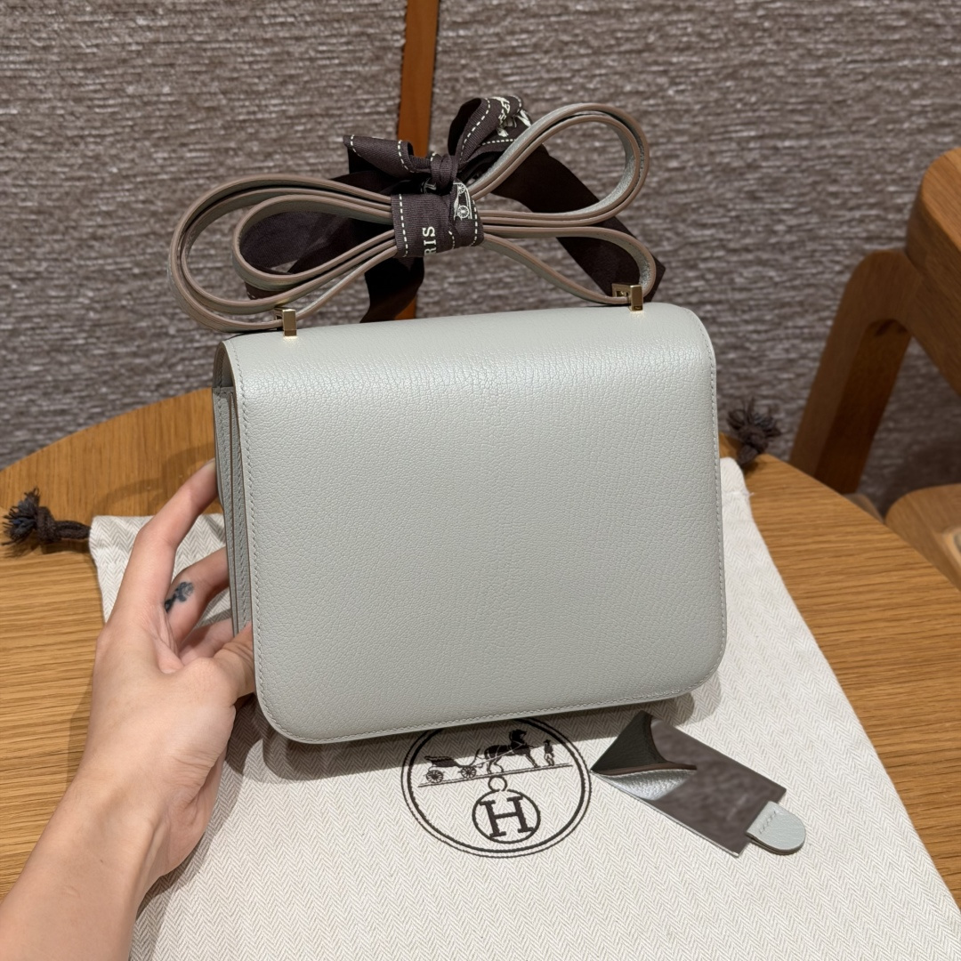 高仿Hermes*Constance19系列H080169CA80珍珠灰山羊皮金扣純手工