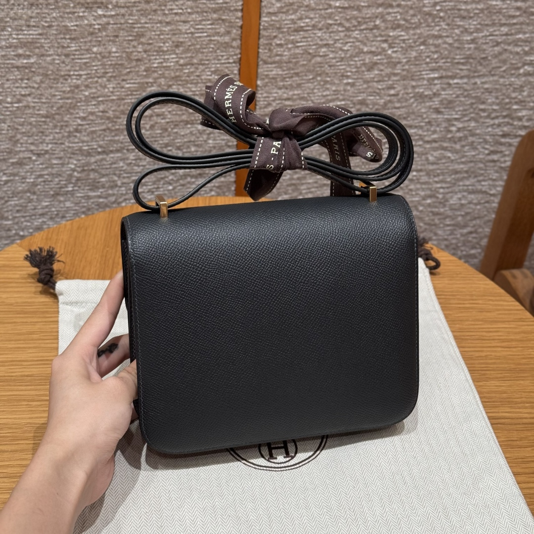 高仿Hermes*Constance19系列H080169EP89黑色牛皮黑扣純手工